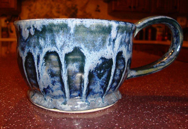 Premium Coyote Pam's Blue Glaze Ceramic Dinnerware Set - Elegant 16-Piece Tableware for Home, Restaurant & Special Occasions | Microwave & Dishwasher Safe