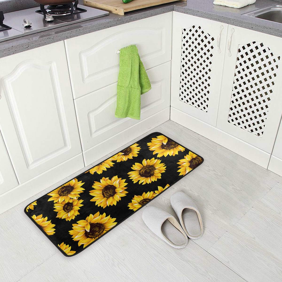 Anti-Fatigue Non-Slip Kitchen Rug - Cushioned Comfort Standing Mat with Black Sunflower Design, 39x20 Inch - Perfect for Cooking, Dishwashing, and Home Decor