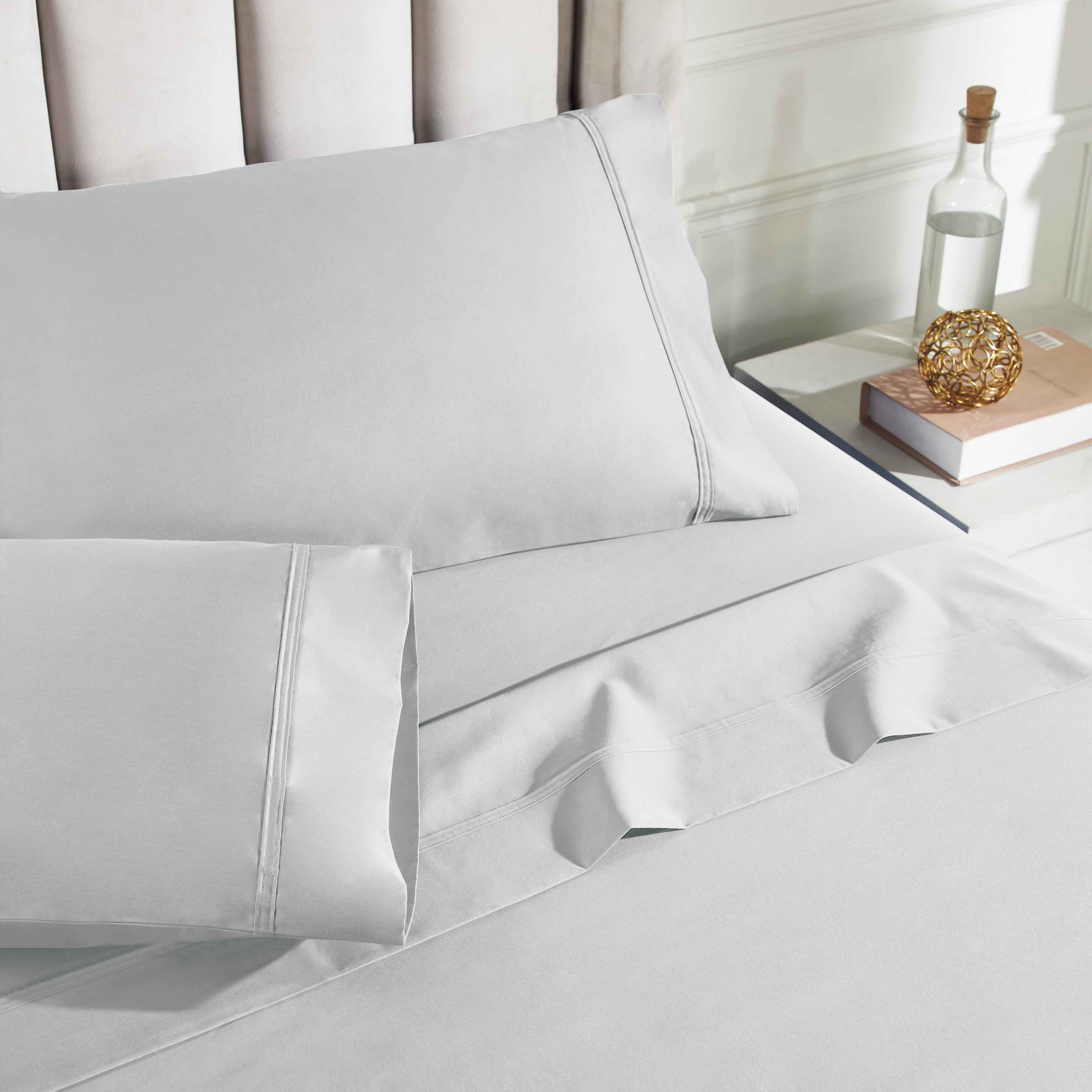 Premium 850 Thread Count 100% Cotton Solid Color Bed Sheet Set - Ultra Soft & Breathable for Comfortable Sleep - Perfect for Master Bedroom, Guest Room & Luxury Hotels