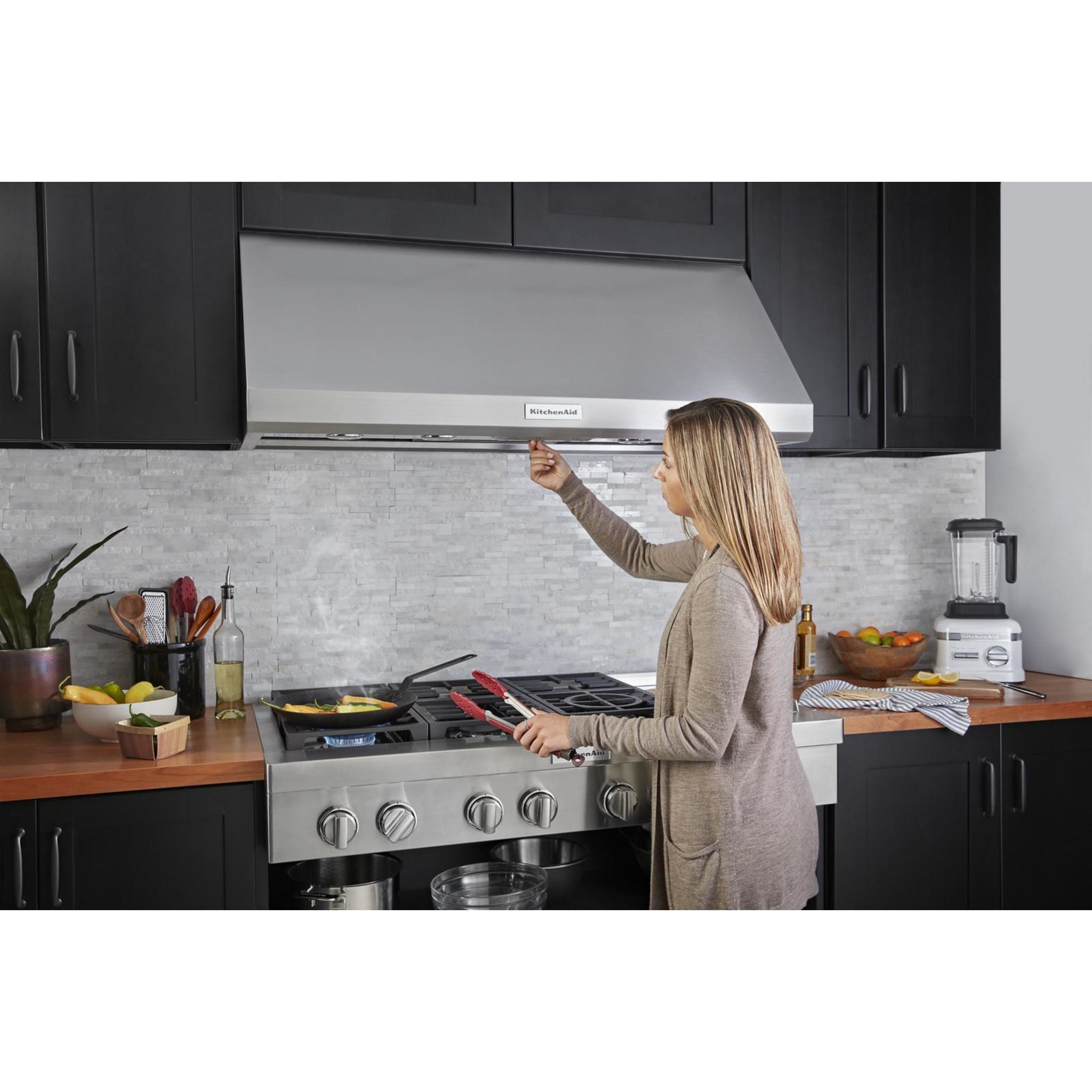 KitchenAid 48 Inch 5 Burner Gas Cooktop with Continuous Grates - Stainless Steel (KCGC558JSS) | Perfect for Home Chefs & Modern Kitchens