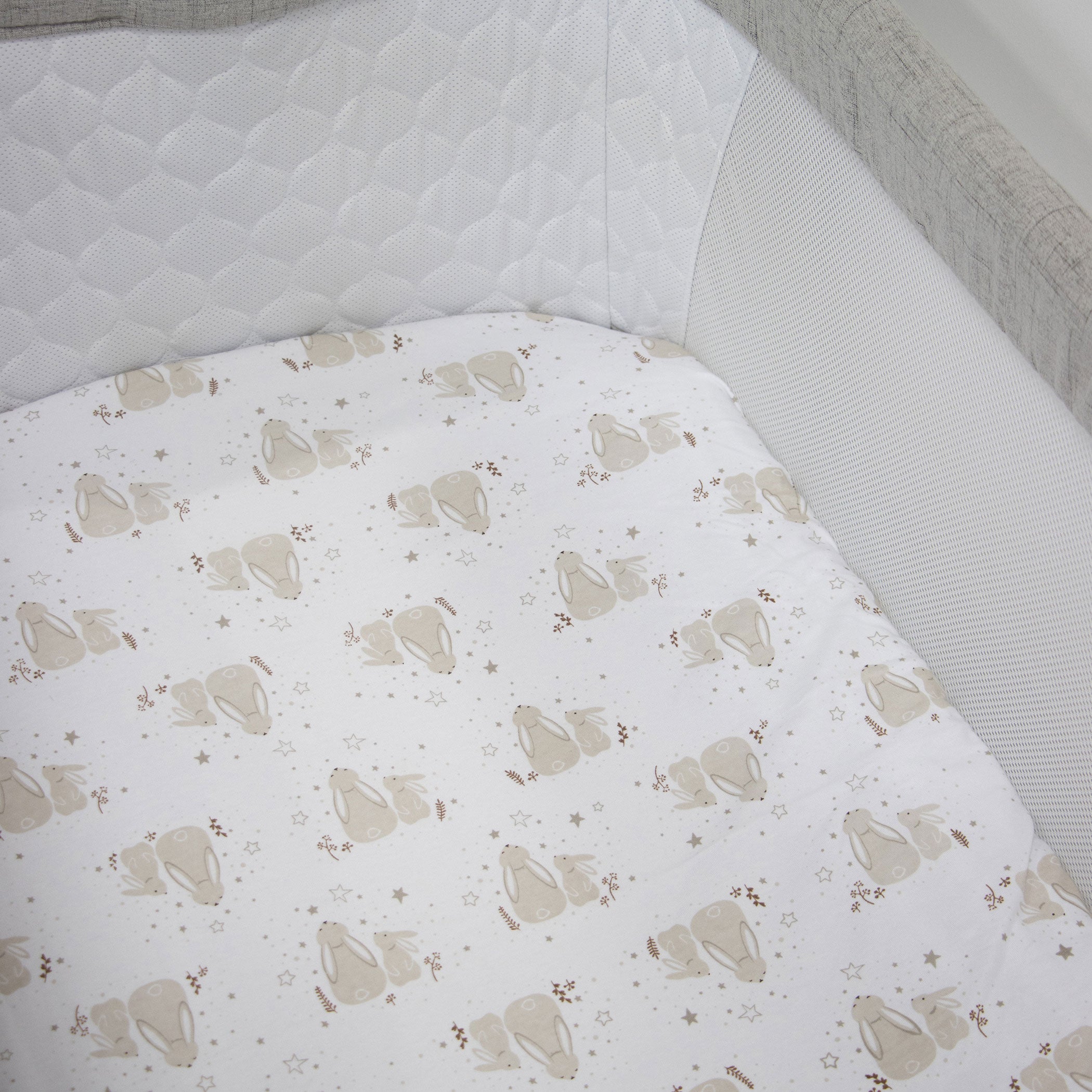 Bunny Dreams Jersey Co Sleeper & Bedside Crib Fitted Sheet - Soft & Breathable for Baby's Comfort - Perfect for Nursery, Co-Sleeping & Travel