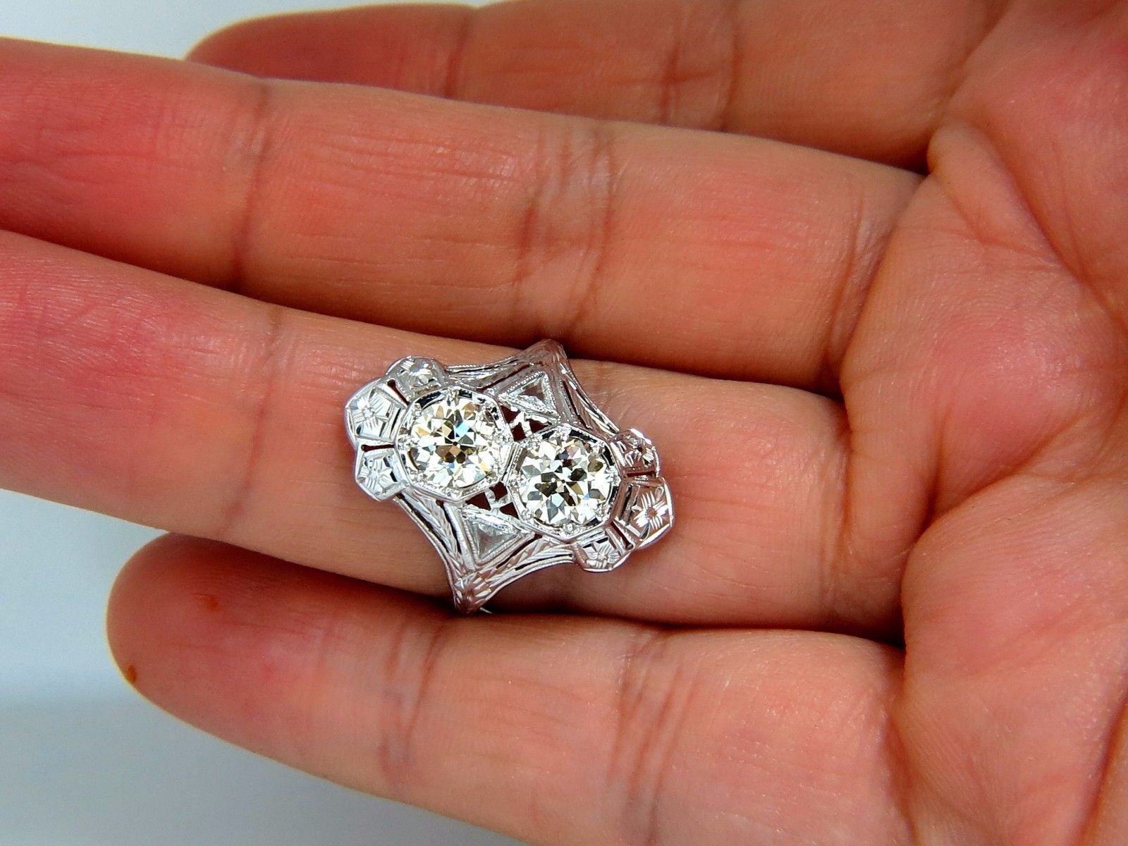 Antique 2.20ct Old Mine Round Natural Diamond Ring in 18K Gold - Perfect for Vintage Weddings, Anniversary Gifts & Heirloom Jewelry