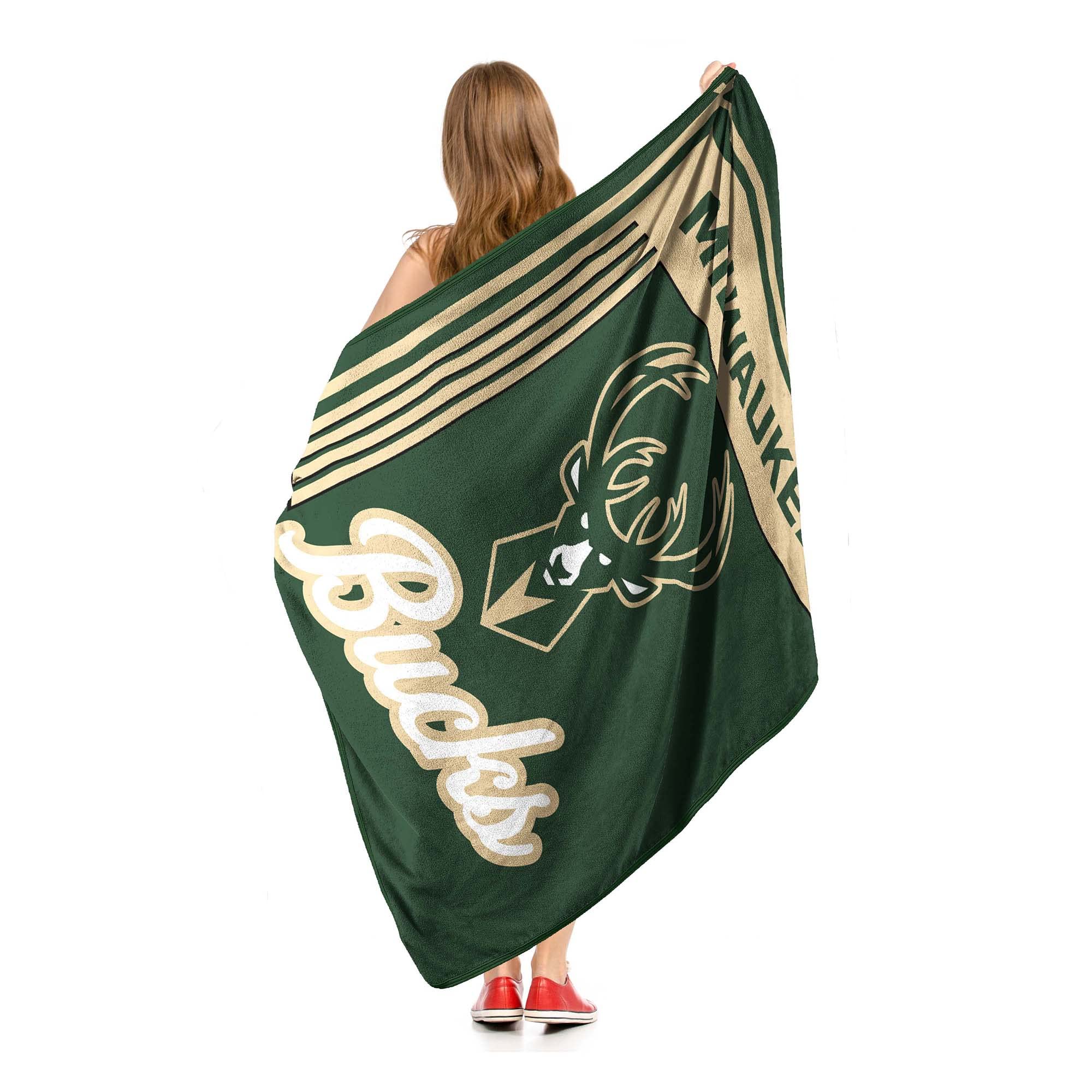 Milwaukee Bucks NBA Team Logo 46