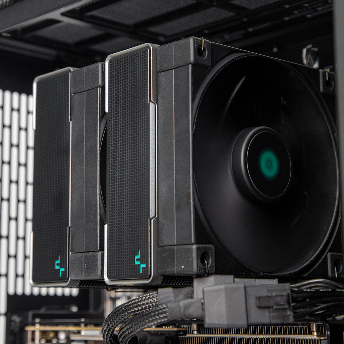 Chinkapin SWIFT RTX 5070 Ryzen 7 9700X Gaming Desktop Computer - High Performance Black Gaming PC for 4K Gaming, VR & Streaming