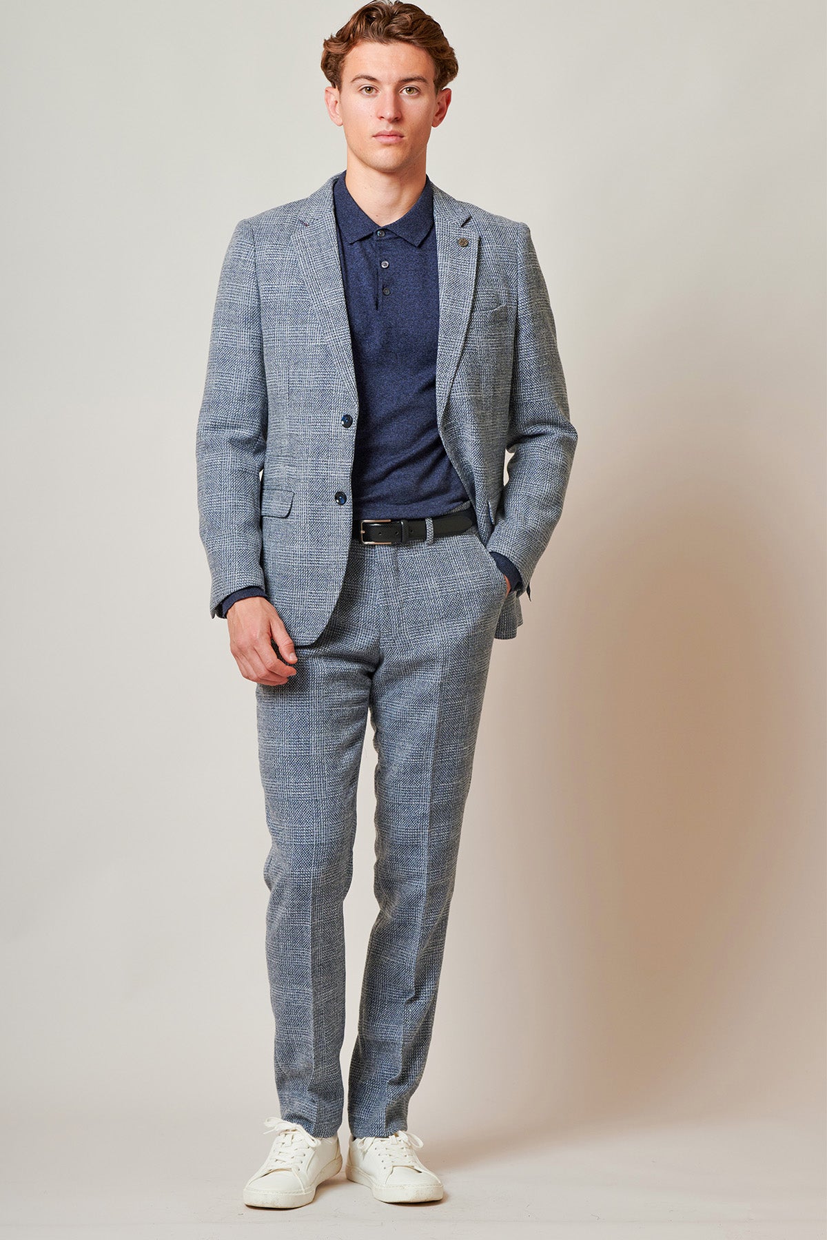 Everton FC Tim Iroegbunam Sky Blue Tweed Suit - Official Football Player Outfit for Matchday & Special Events