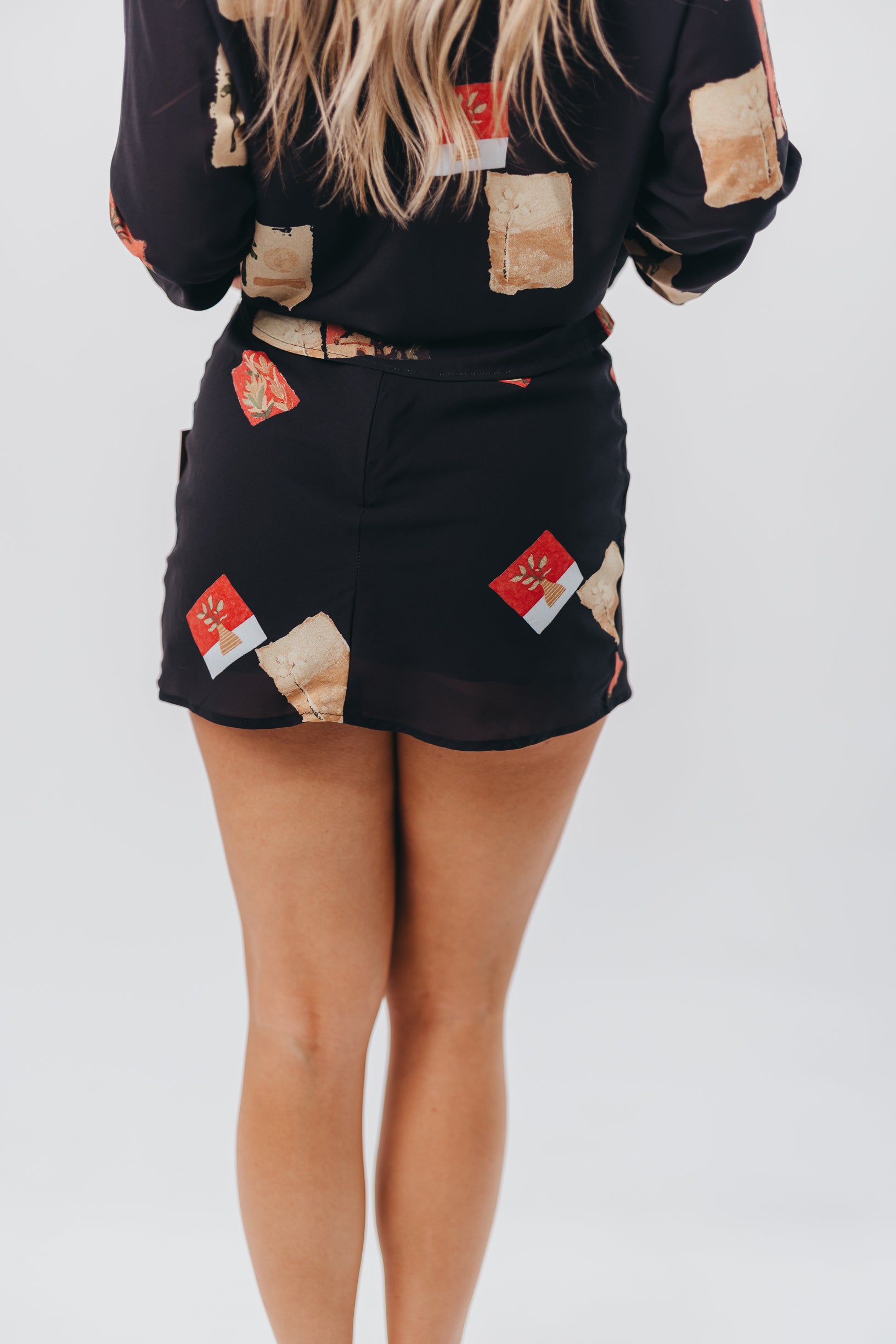 Stylish Cozumel Mini Skirt in Black - Perfect for Casual Outings & Summer Vacations | Women's Fashion Skirt