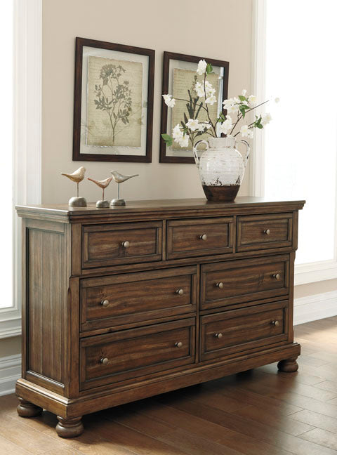Flynn Dresser - Modern 5-Drawer Wooden Chest for Bedroom & Living Room | Stylish Storage Solution for Clothes, Toys & Home Organization