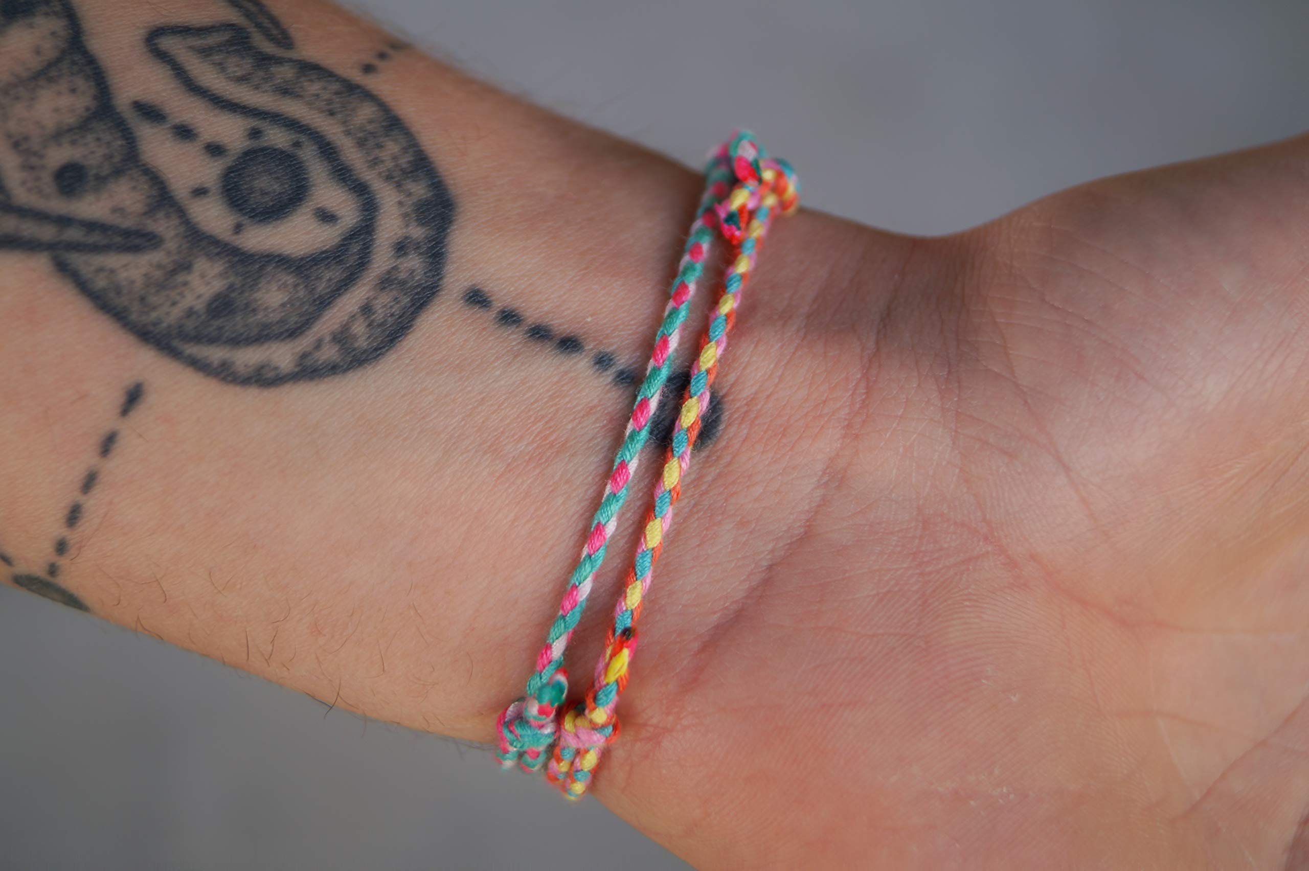 2 Pcs Wave String Bracelet Set for Men & Women - Waterproof Adjustable Braided Thin Summer Bracelets - Beach Wedding Festival Accessories - Perfect for Surfing, Vacation and Boho Style Outfits