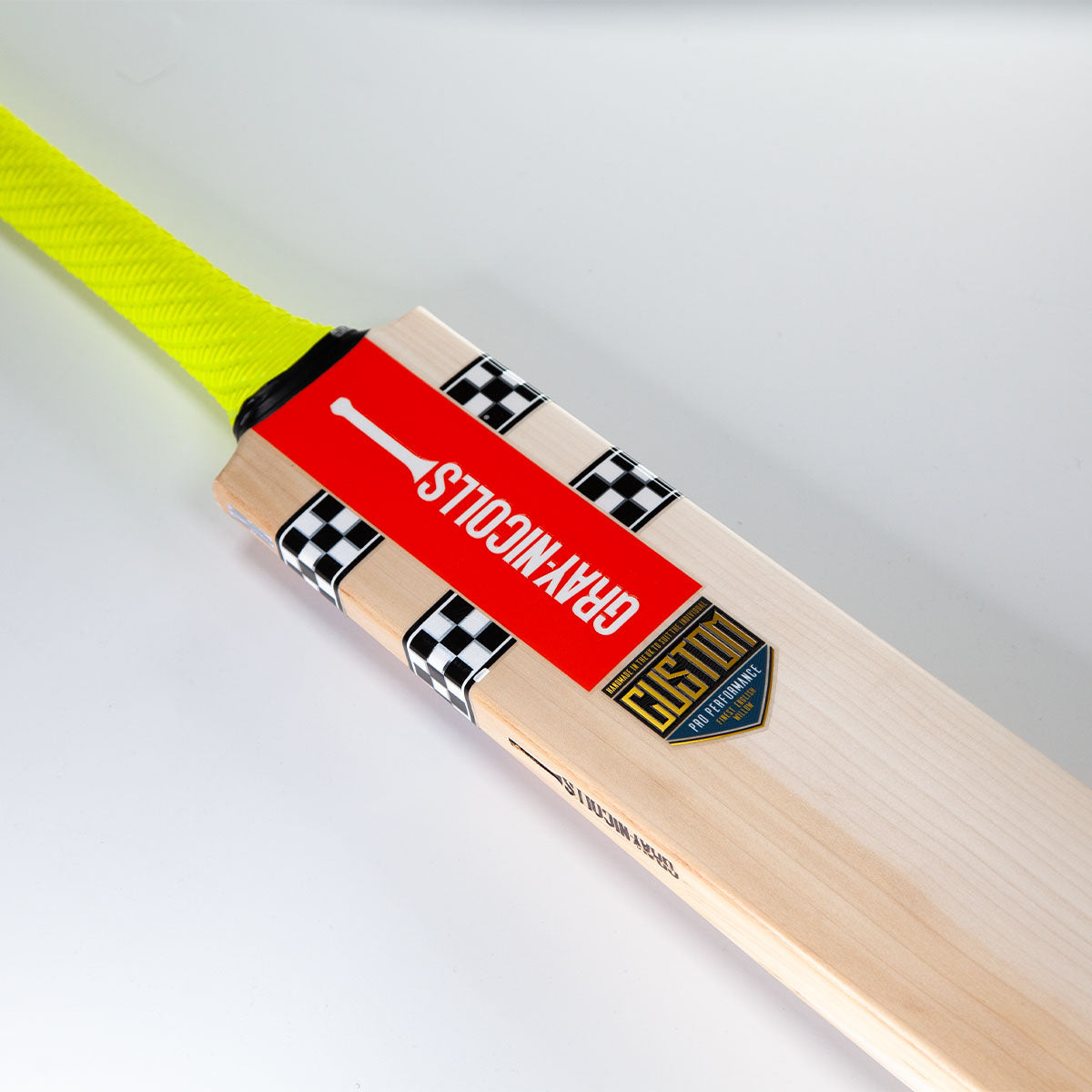 Gray Nicolls Stratos Gen 1.1 Custom Made Cricket Bat - Premium English Willow for Professional Players | Perfect for Cricket Matches & Training Sessions