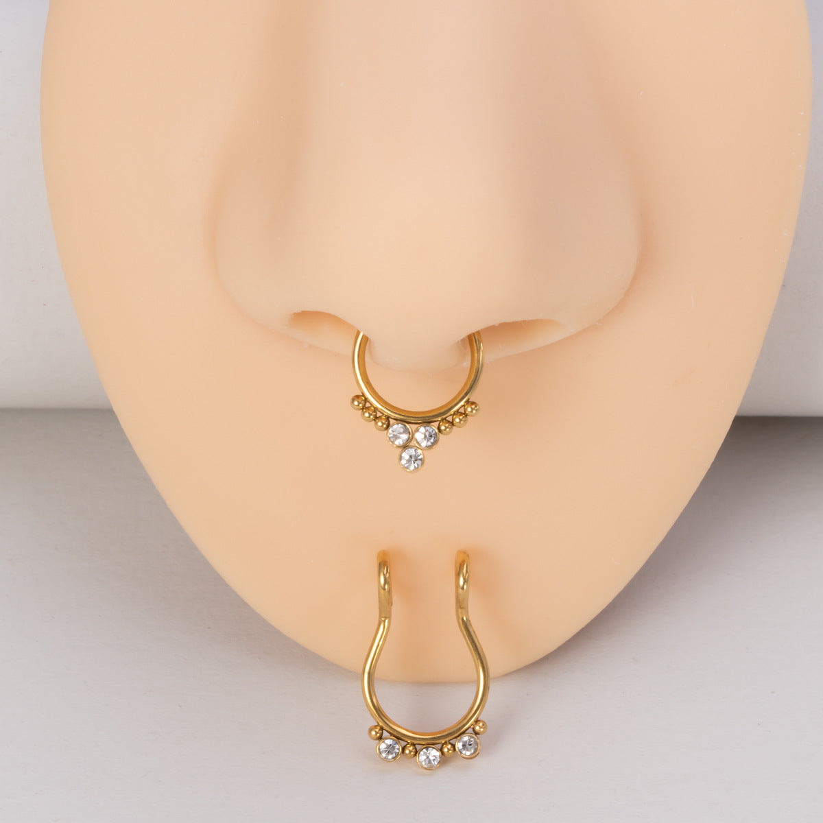 Gold Horseshoe Fake Nose Ring - No Piercing Clip On Nose Hoop Jewelry for Women | Perfect for Costume Parties, Halloween & Boho Fashion
