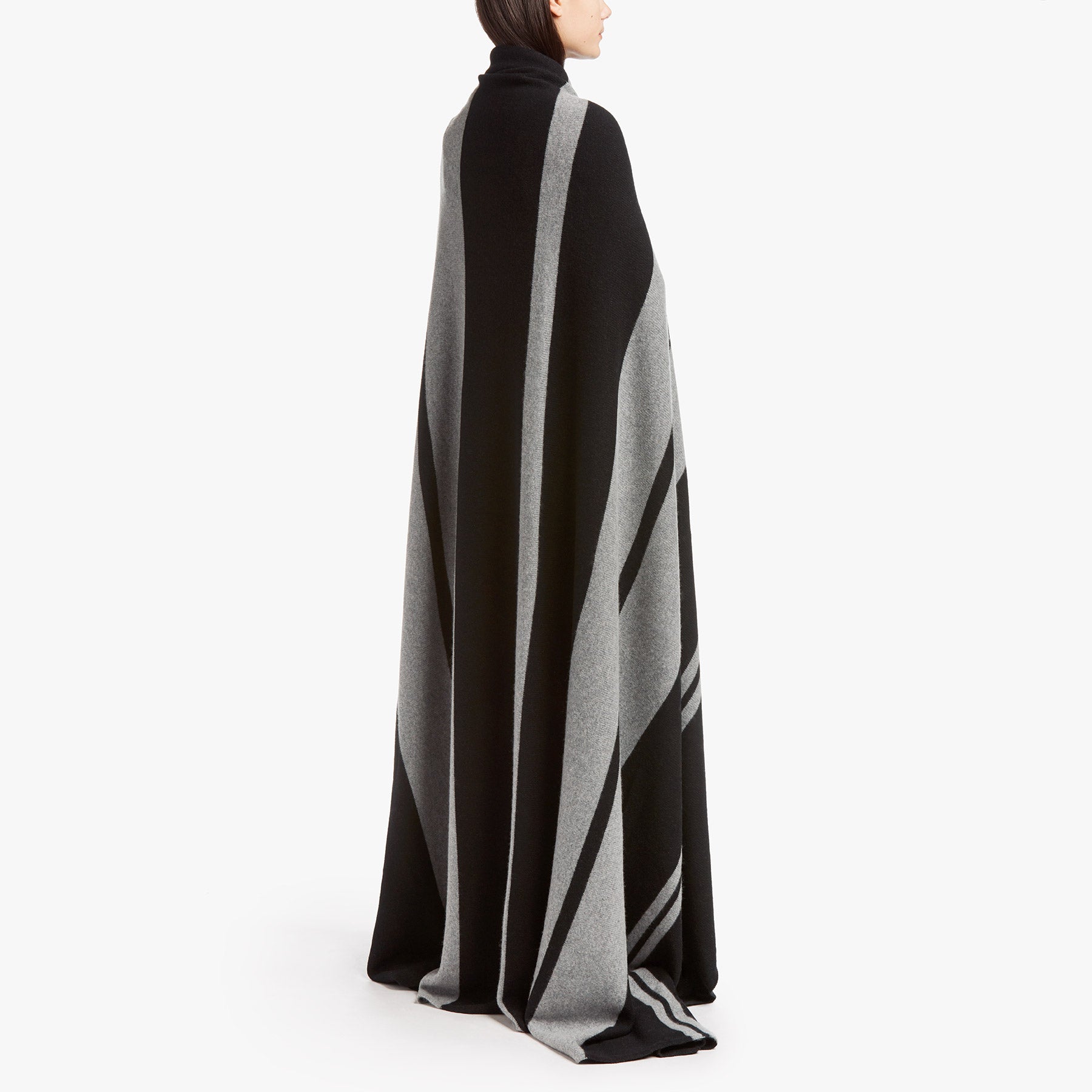 Luxury Cashmere Stripe Knit Blanket - Soft & Warm Black/Heather Grey Throw for Sofa, Bed & Winter Coziness