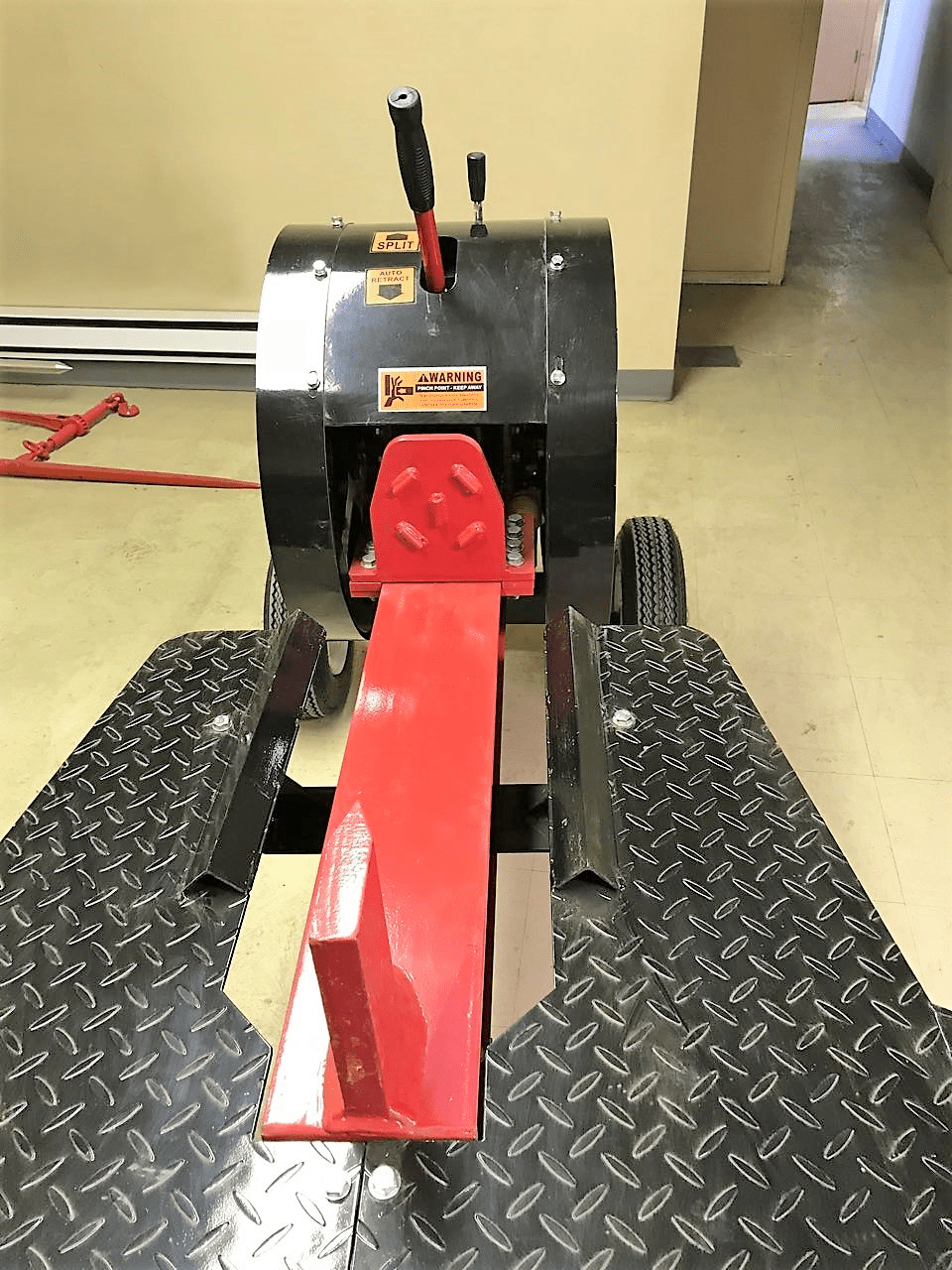 34 Ton Kinetic Log Splitter with 6.5 HP Kohler Engine - Heavy Duty Firewood Splitter for Home Heating, Fireplace & Wood Stove Use | SKU: DRGL35T