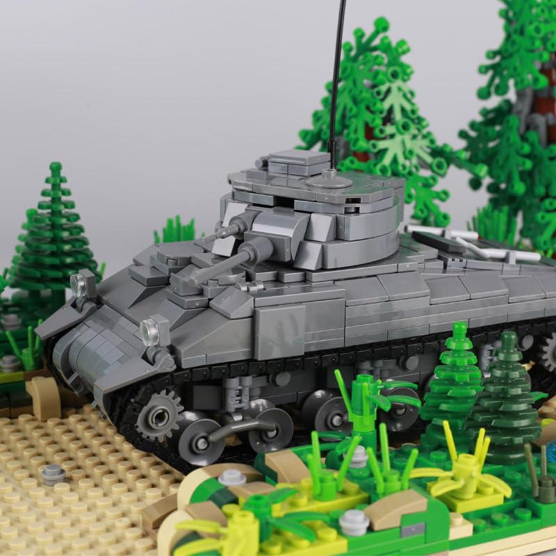 WW2 Sherman M4 Military Tank Building Kit - 716 Piece Technic Construction Toy Set, Compatible with Lego Technic - Perfect for History Enthusiasts & Model Collectors