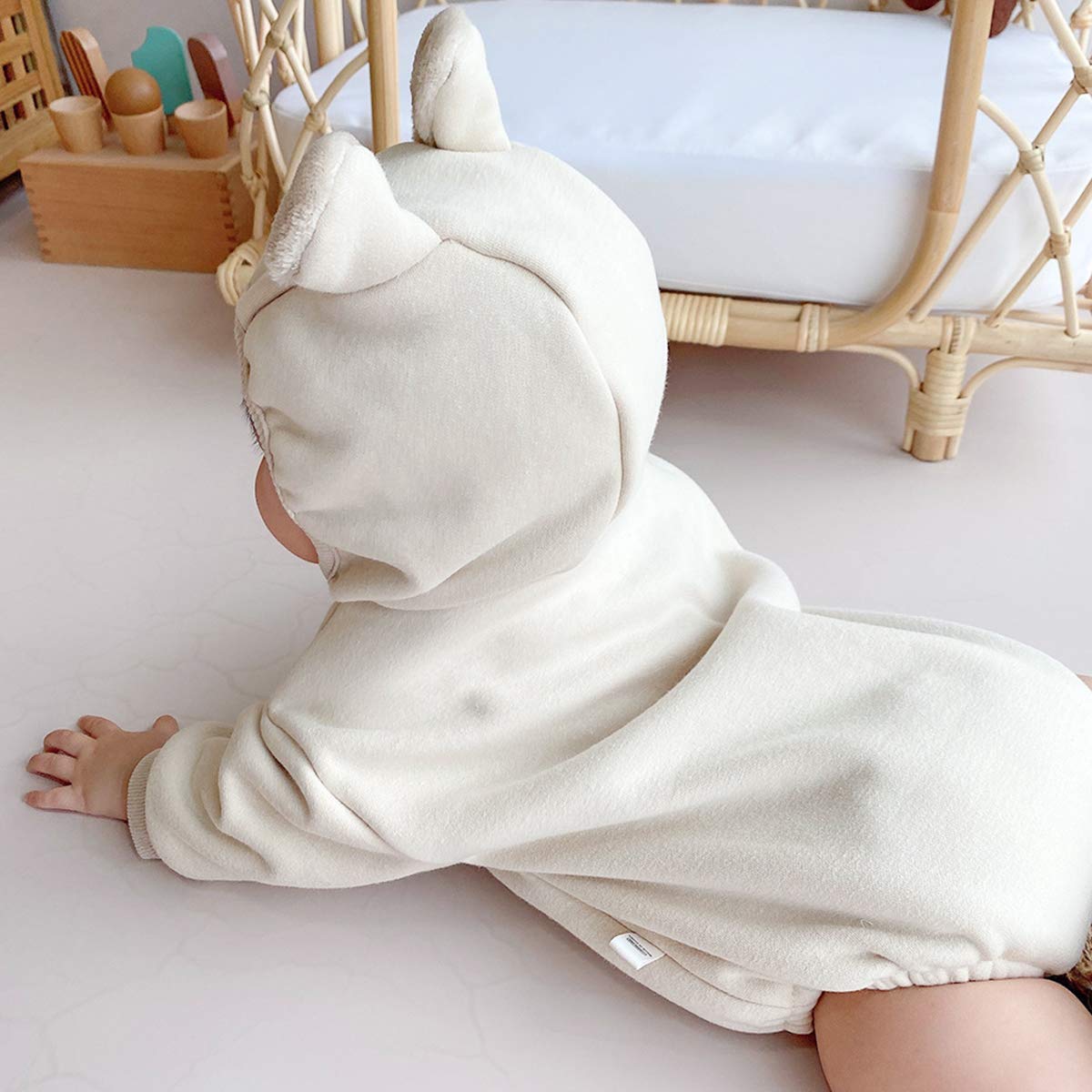 Famuka Baby Boy & Girl Long Sleeve Bear Print Sweatshirt Romper Bodysuit - Soft Cotton Jumpsuit for Playtime, Family Photos & Everyday Wear