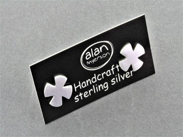 Sterling Silver Maltese Cross Stud Earrings for Men & Women - Perfect for Gifts, Everyday Wear & Special Occasions