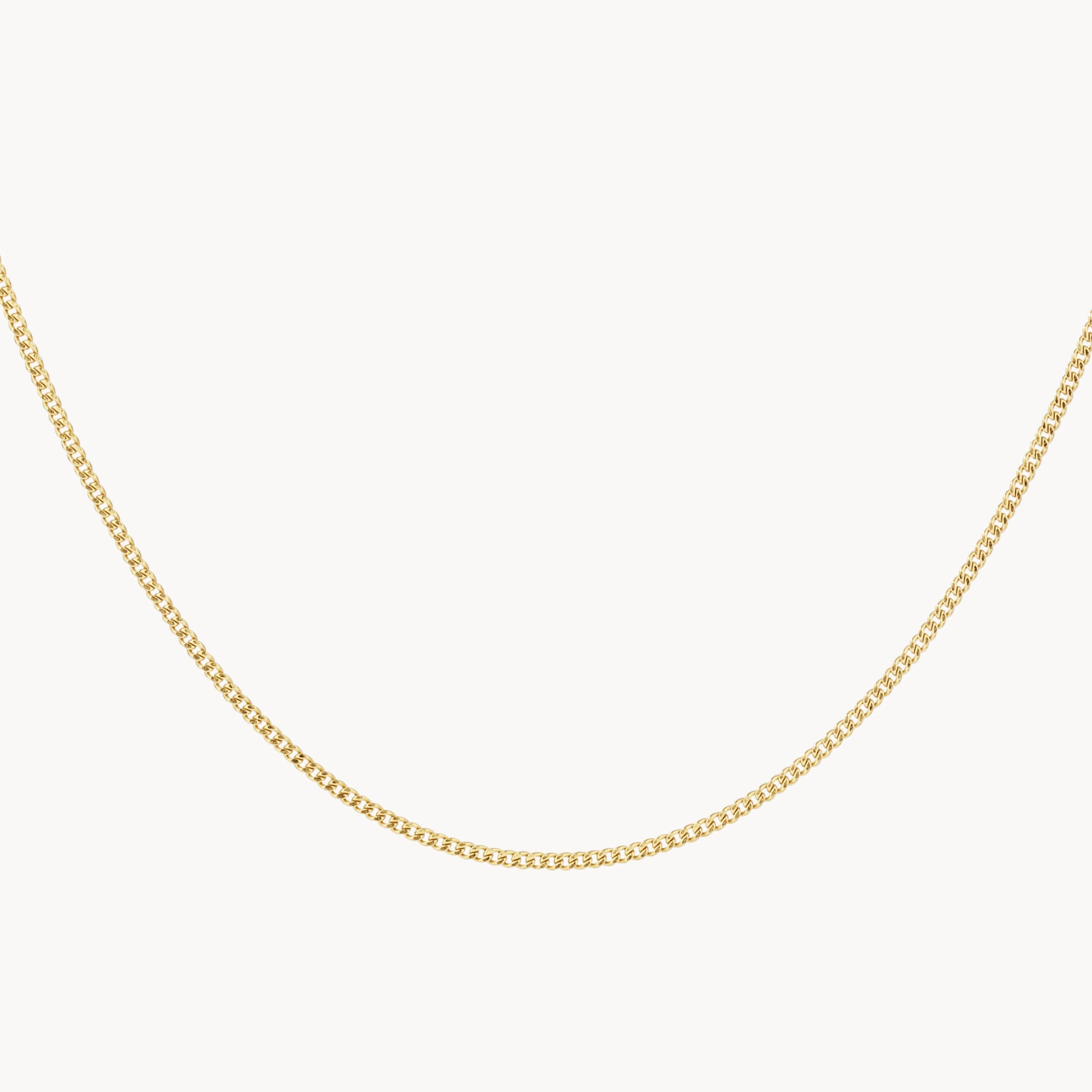 Elegant Gold Curb Chain Necklace for Women - 14K Gold Plated Dainty Layering Necklace - Perfect for Everyday Wear, Gift Giving & Special Occasions