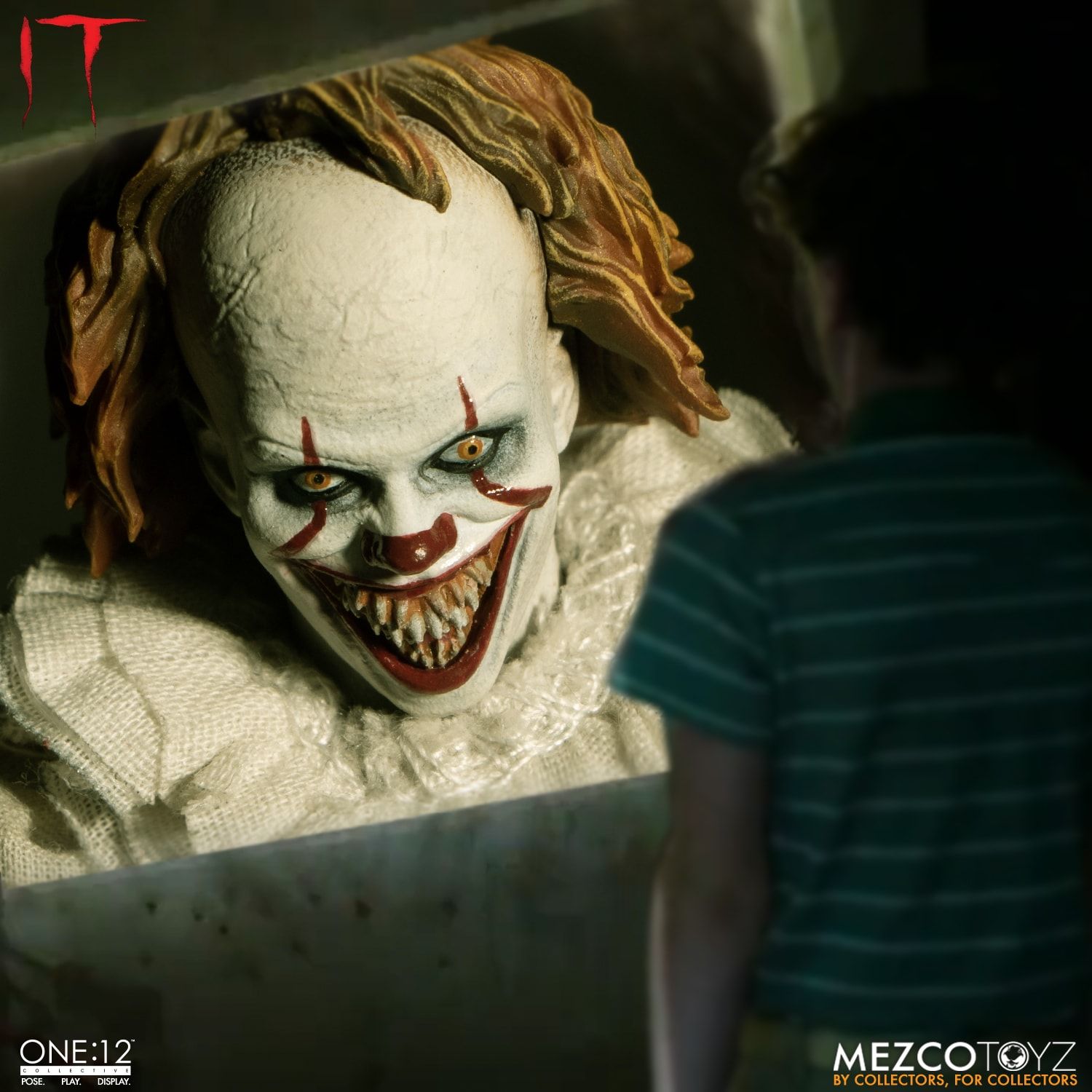 Mezco Toyz One:12 Collective IT (2017) Pennywise 1/12 Scale Action Figure - Horror Movie Collectible for Display & Photography - Perfect for Stephen King Fans & Action Figure Collectors