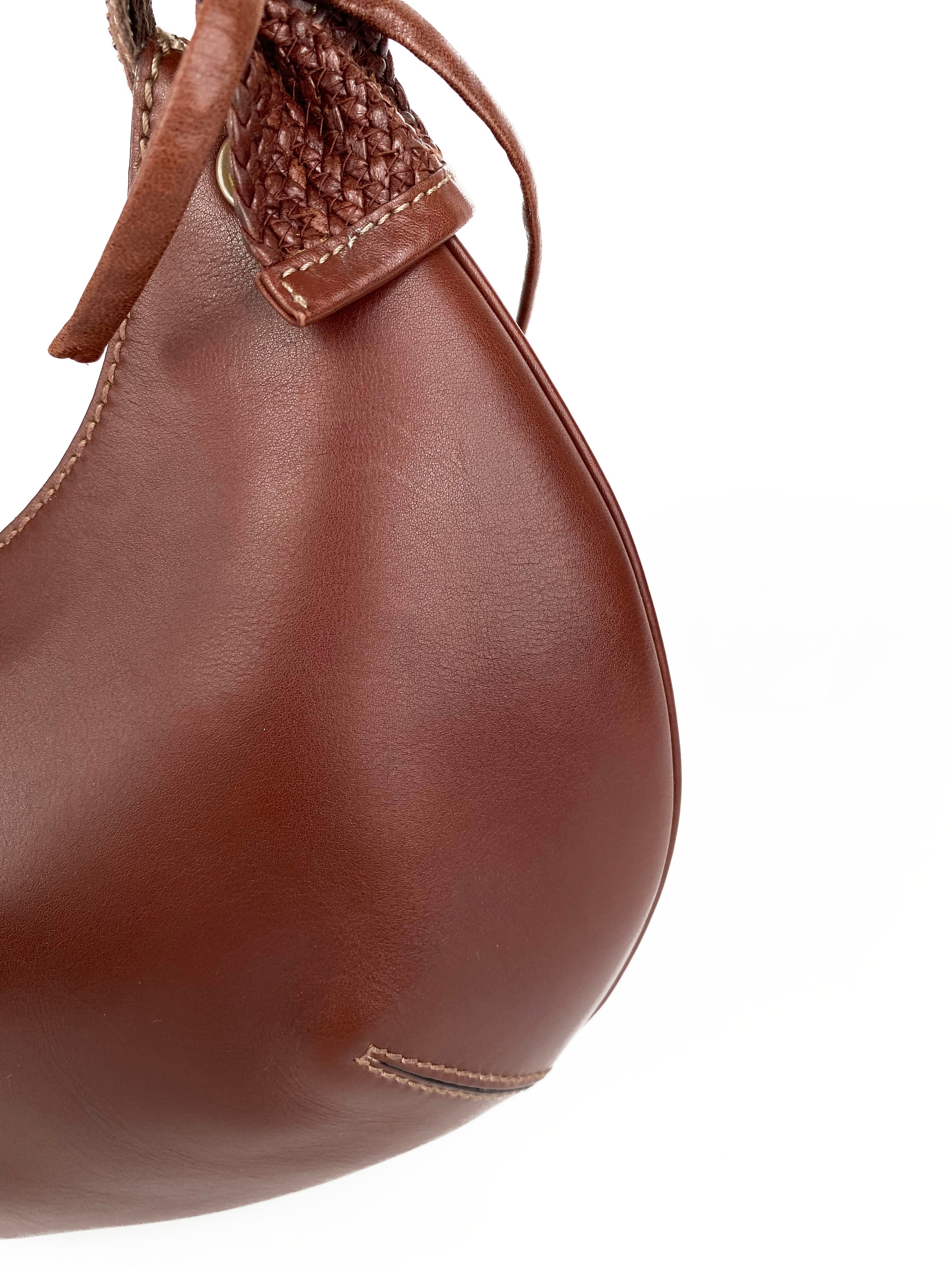 Authentic Gucci Vintage Burgundy Hobo Bag - Luxury Leather Shoulder Purse for Women, Perfect for Casual Outings, Travel & Everyday Use