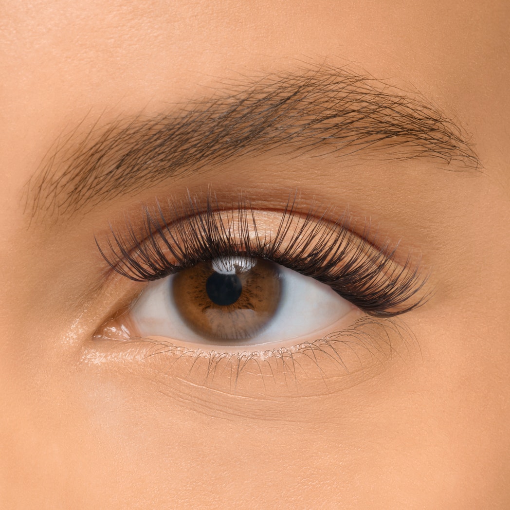 Fluffy Gossamer False Eyelashes - Natural Wispy Lashes for Dramatic Eye Makeup | Perfect for Parties, Weddings & Special Events