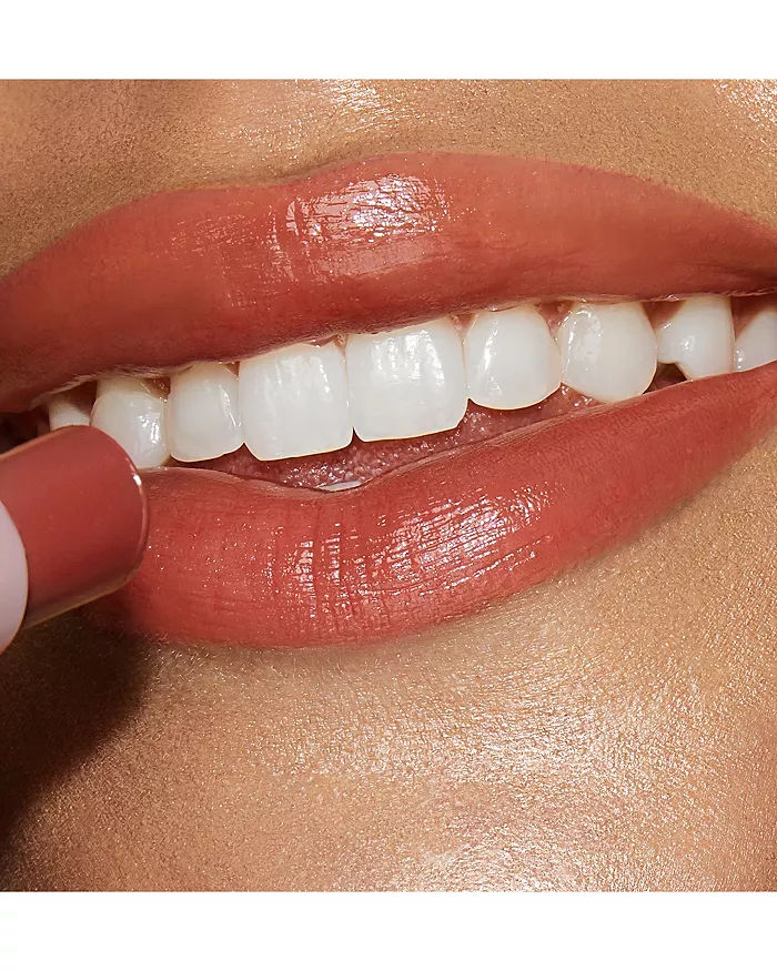 Hyaluronic Happikiss Lip Plumper - Hydrating Lip Gloss with Hyaluronic Acid for Fuller Lips | Perfect for Daily Use, Special Occasions, and Makeup Looks