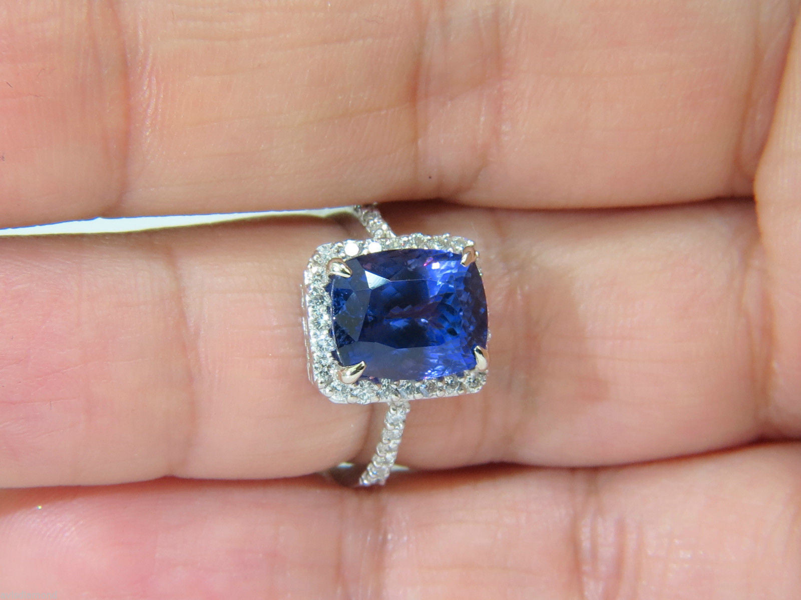 6.23CT Natural Tanzanite Halo Diamond Ring - A+ Cushion Cut, VS Luster - Elegant Engagement, Wedding & Anniversary Jewelry Gift for Women