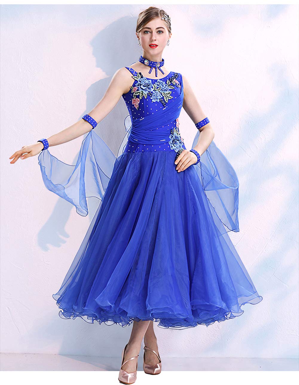 Elegant Women's Sleeveless Ballroom Dance Dress for Performance & Competition - Perfect for Latin, Swing, and Social Dancing Events
