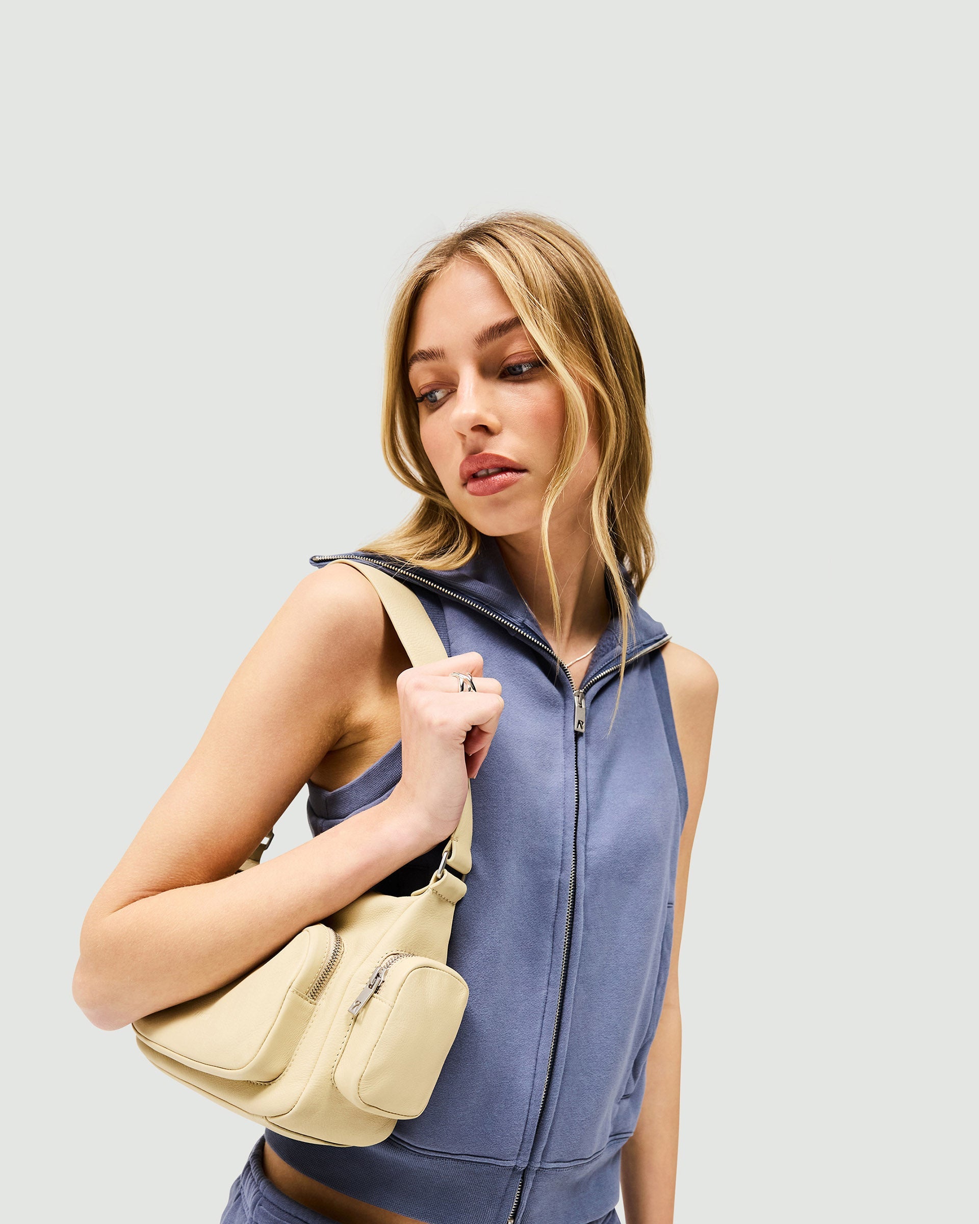 Owners Club Gilet Vest in Steel Blue - Lightweight & Stylish for Outdoor Activities, Hiking, and Casual Wear