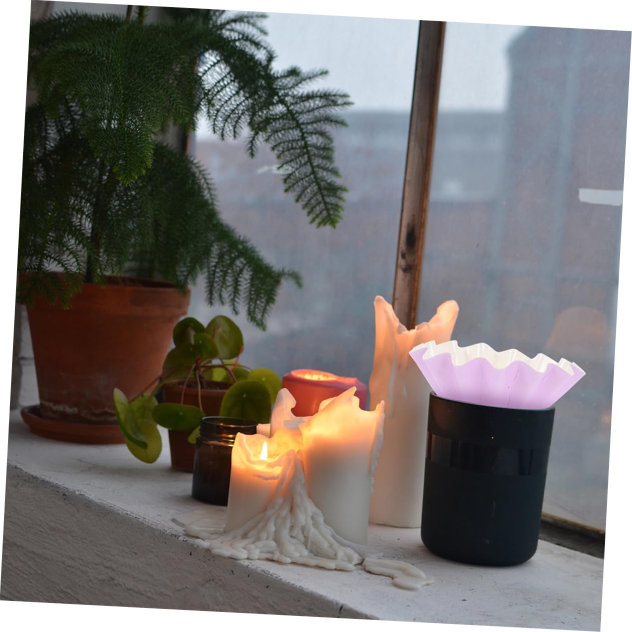 PRETYZOOM 100pcs Purple Wax Paper Cups - Leakproof Wax Warmer Liners for Candle Making, Wax Melting, and Aromatherapy - Perfect for DIY Crafts, Home Fragrance, and Spa Use