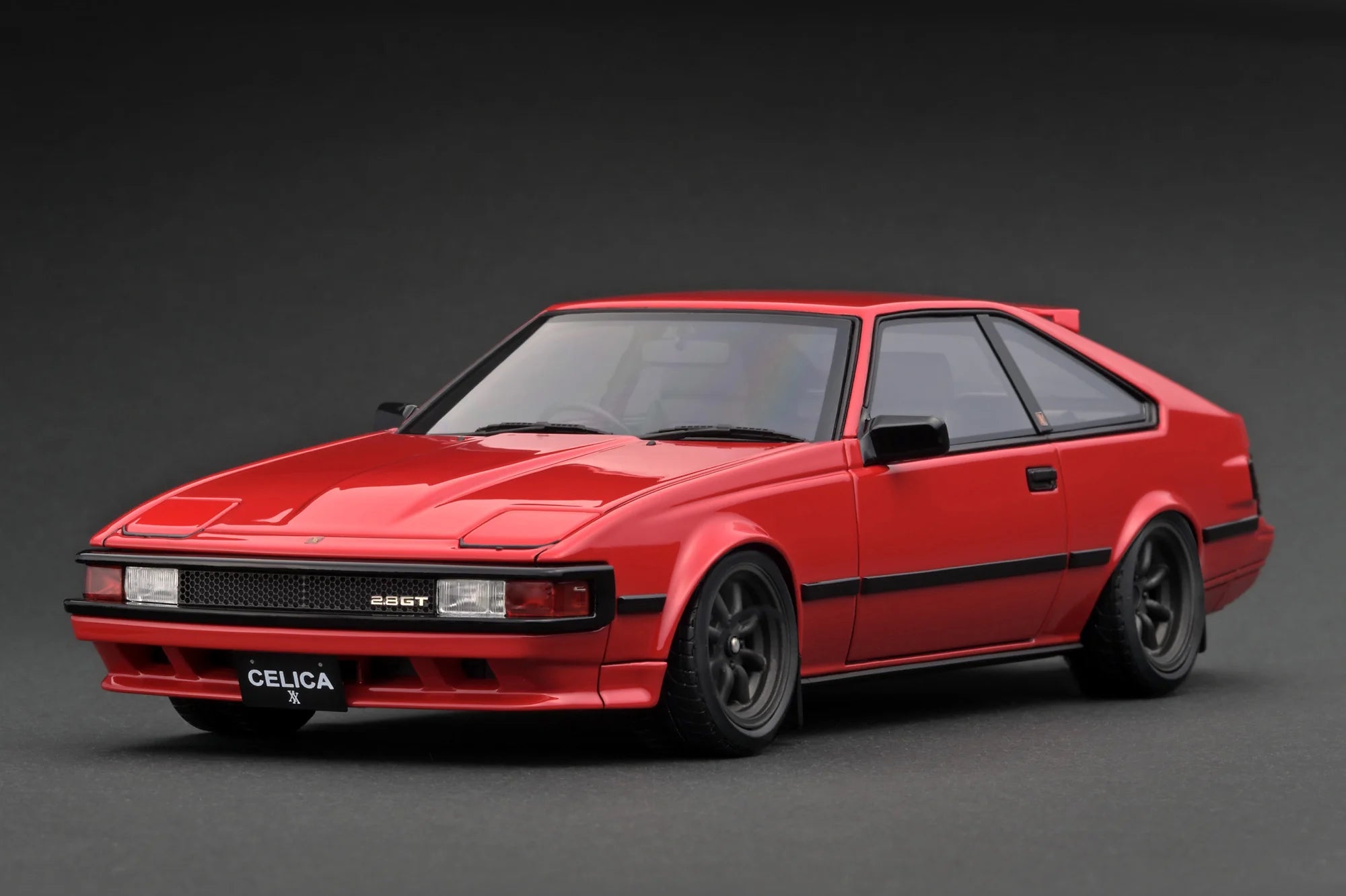 1:18 Scale Toyota Celica XX 2800GT (A60) Red Diecast Model Car - Collectible Vintage Japanese Sports Car for Display & Racing Enthusiasts - Perfect for Home Office Decor, Car Shows & Gift Giving