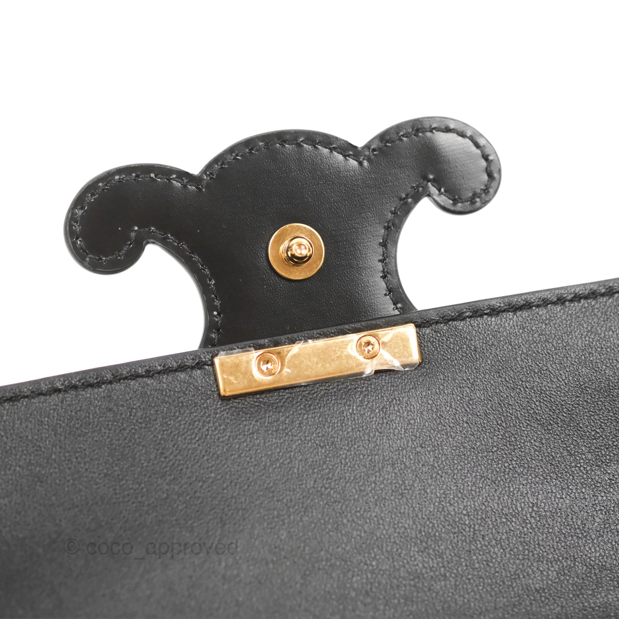 Celine Triomphe Chain Shoulder Bag in Black Shiny Calfskin Leather - Luxury Crossbody Purse for Women, Perfect for Evening Parties & Date Nights