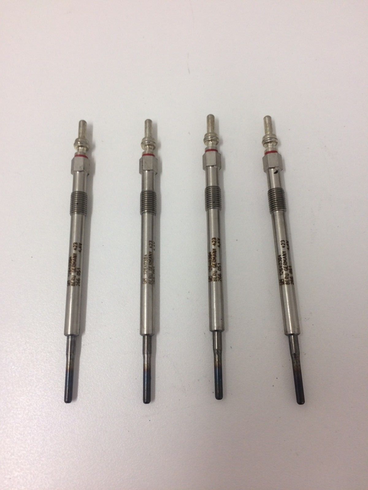 Genuine Holden RG Colorado 2.8L Duramax Diesel Glow Plug Set of 4 - Perfect for Cold Weather Starts & Engine Maintenance