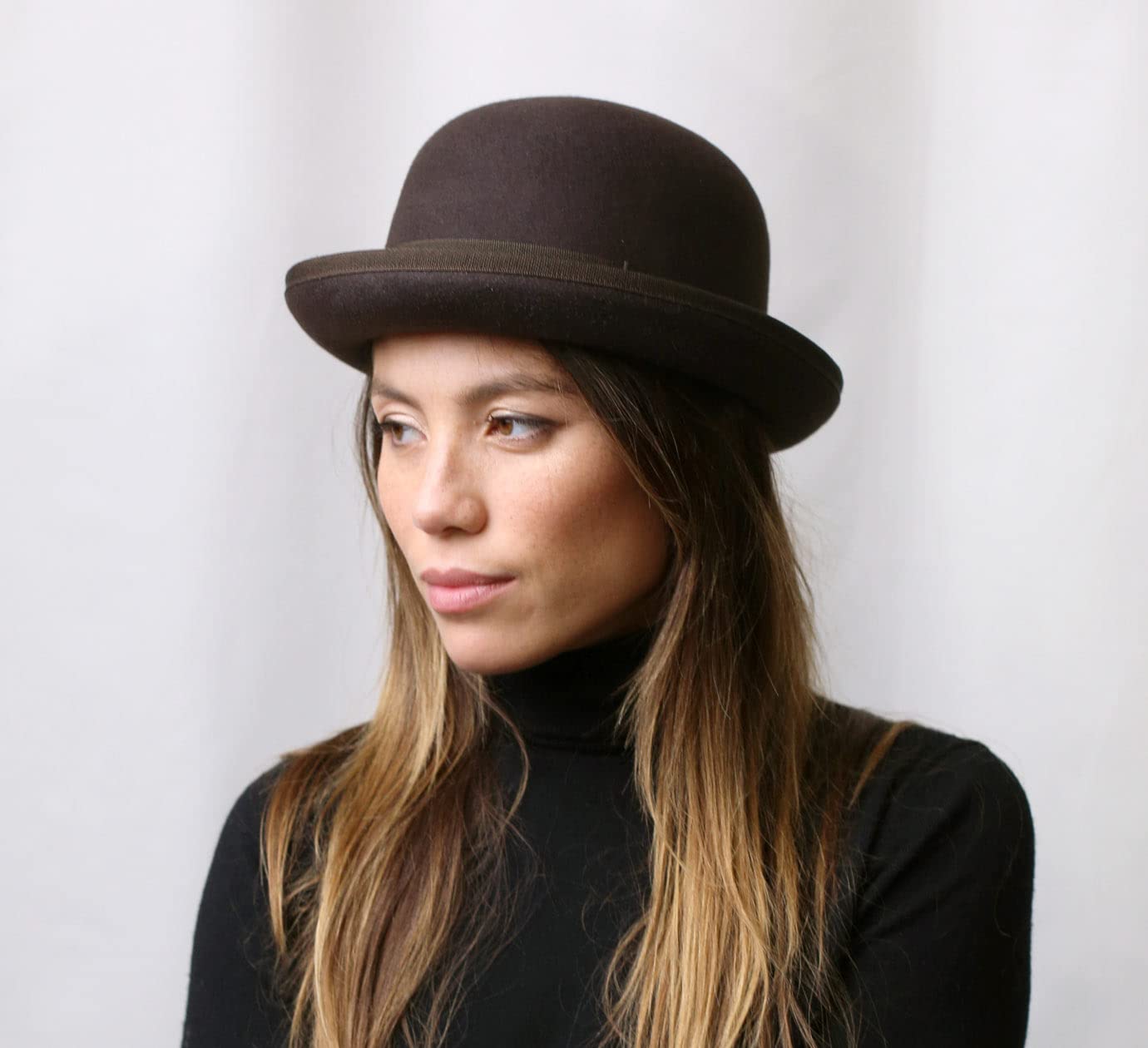 Devyn Wool Felt Bowler Hat for Men & Women - Vintage Style