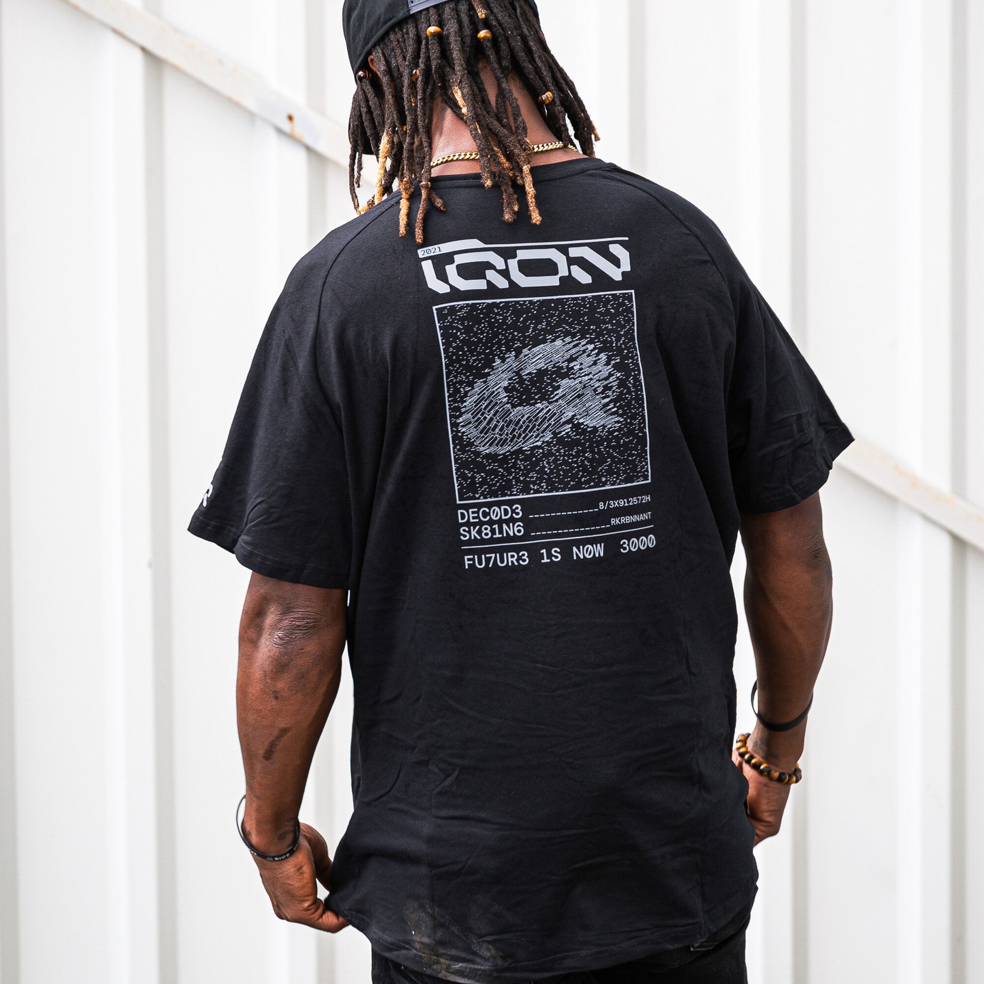 IQON Explore Men's Graphic T-Shirt - Comfortable Cotton Tee for Outdoor Adventures & Travel | Casual Streetwear for Hiking, Camping & Daily Wear