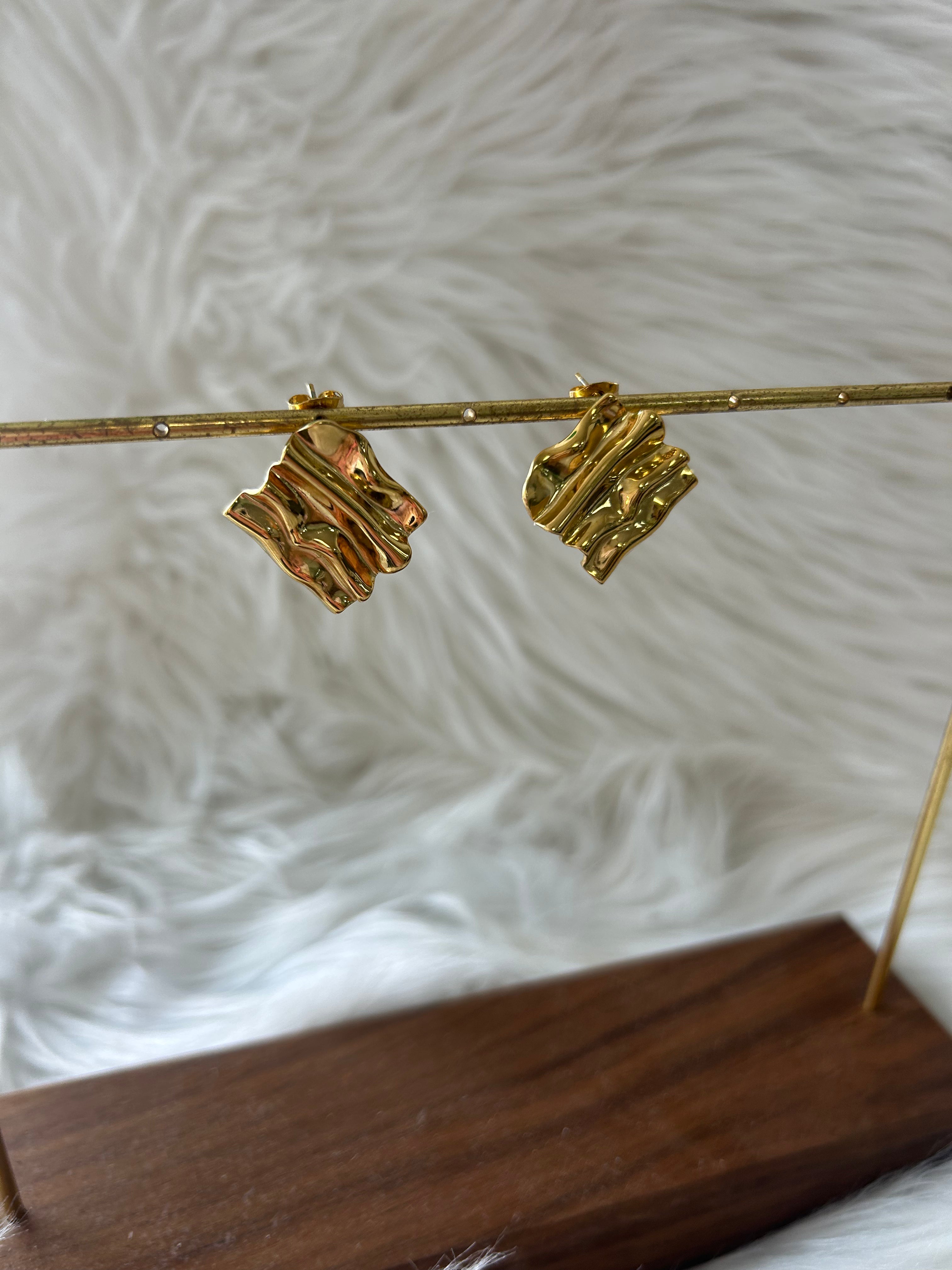 Lauren Kenzie Susan Earrings - Elegant Gold Hoop Earrings for Women, Perfect for Parties, Weddings & Everyday Wear