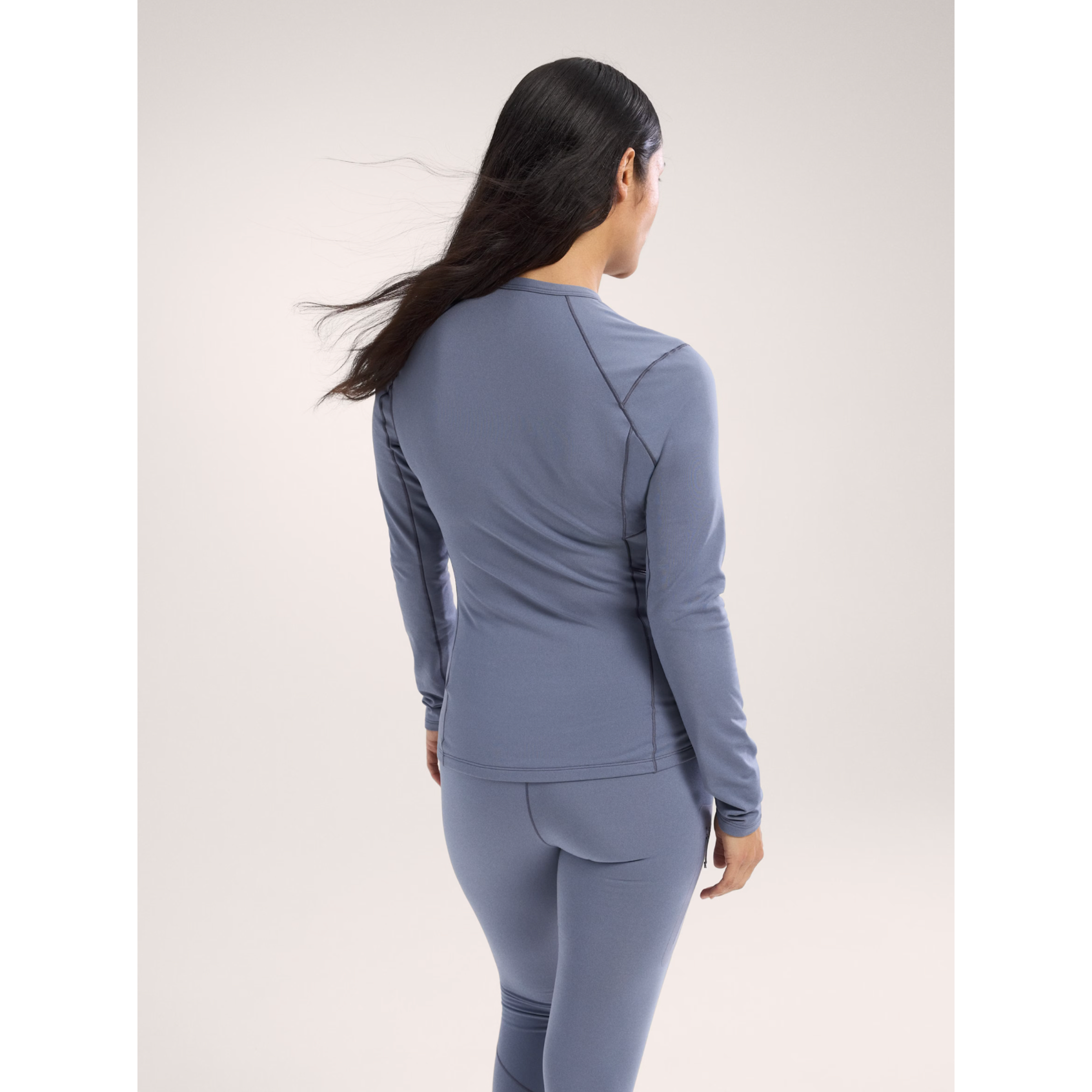 Arc'teryx Women's Rho Crew Neck Long Sleeve Baselayer - Warm Thermal Shirt for Hiking, Skiing & Outdoor Activities