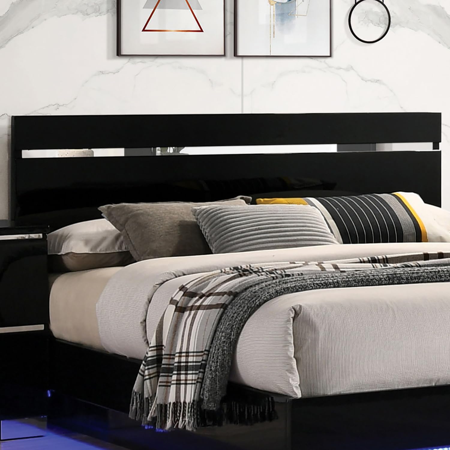 Furniture of America Malva Solid Wood Queen Bed with LED Lights - Modern Black Wooden Bed Frame for Bedroom, Home Decor & Nighttime Ambience