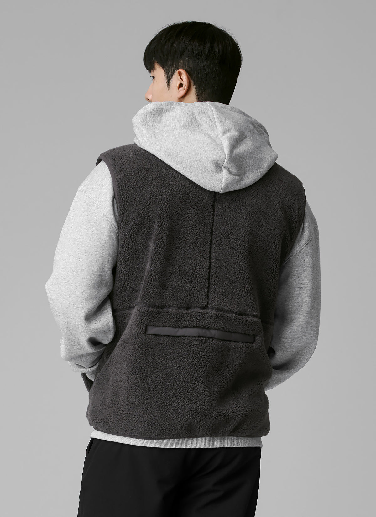 Men's/Women's Multi-Pocket Fleece Vest - Lightweight Warm Jacket for Outdoor Hiking, Camping & Travel | Water-Resistant & Breathable