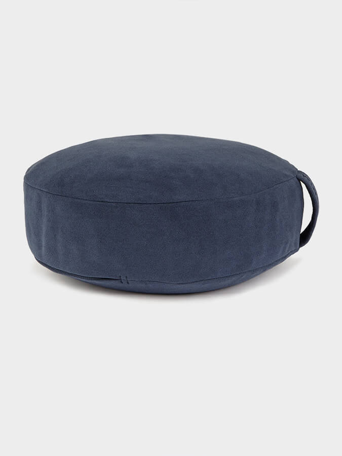 Manduka Round Meditation Cushion - Premium Zafu Yoga Pillow for Meditation & Mindfulness Practice - Ideal for Home, Studio & Outdoor Yoga Sessions