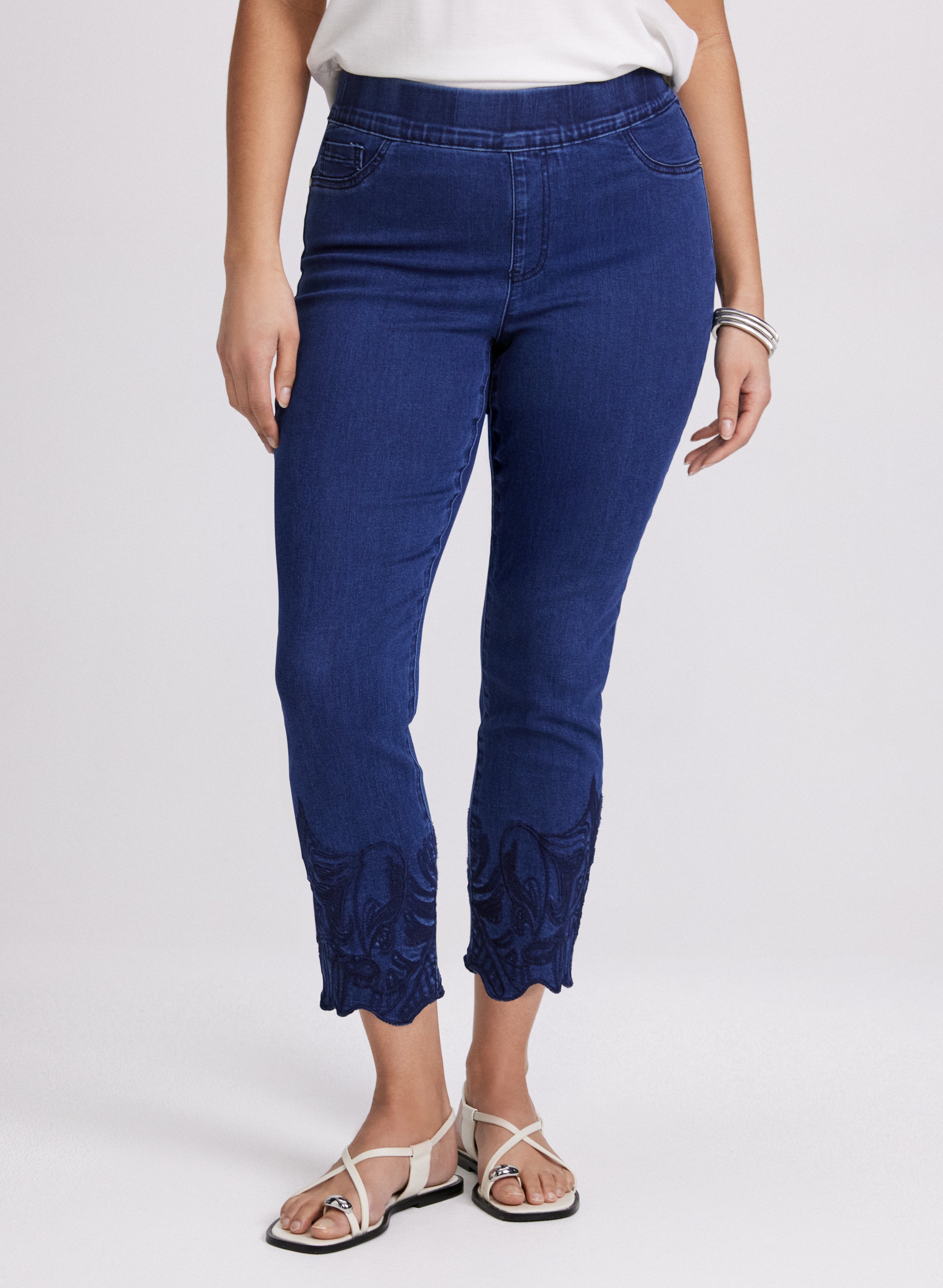 Stylish Embroidered Slim Leg Jeans for Women - Trendy High Waist Skinny Denim Pants - Perfect for Casual Outfits, Date Nights & Office Wear