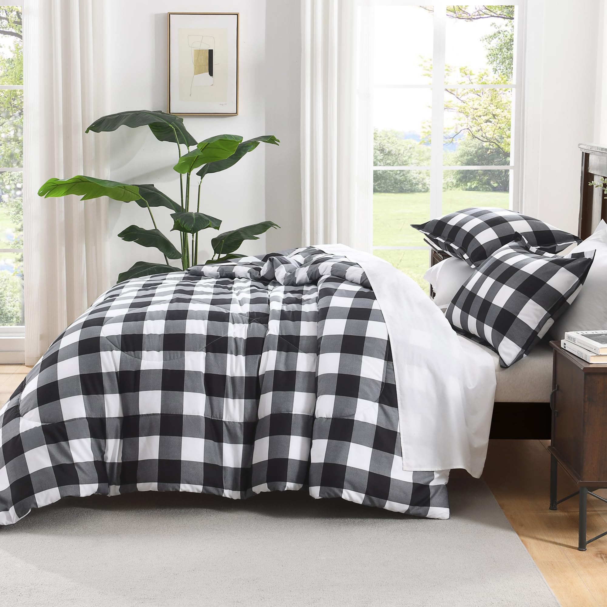 Andency Black Plaid King Size Comforter Set (90x104 Inch) - 3 Piece Buffalo Check Bedding with Lightweight Microfiber Down Alternative Comforter & 2 Pillowcases - Perfect for Summer, Guest Room & Cozy Bedroom Decor