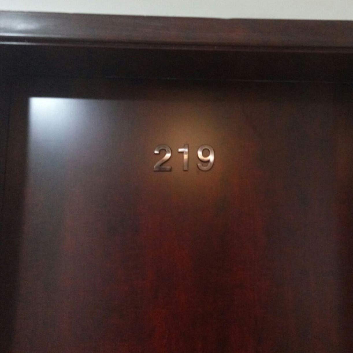 Self-Adhesive Door House Numbers & Street Address Plaques - Durable Mailbox Signs for Residence, Business & Apartment - Perfect for Home Security & Package Delivery Identification