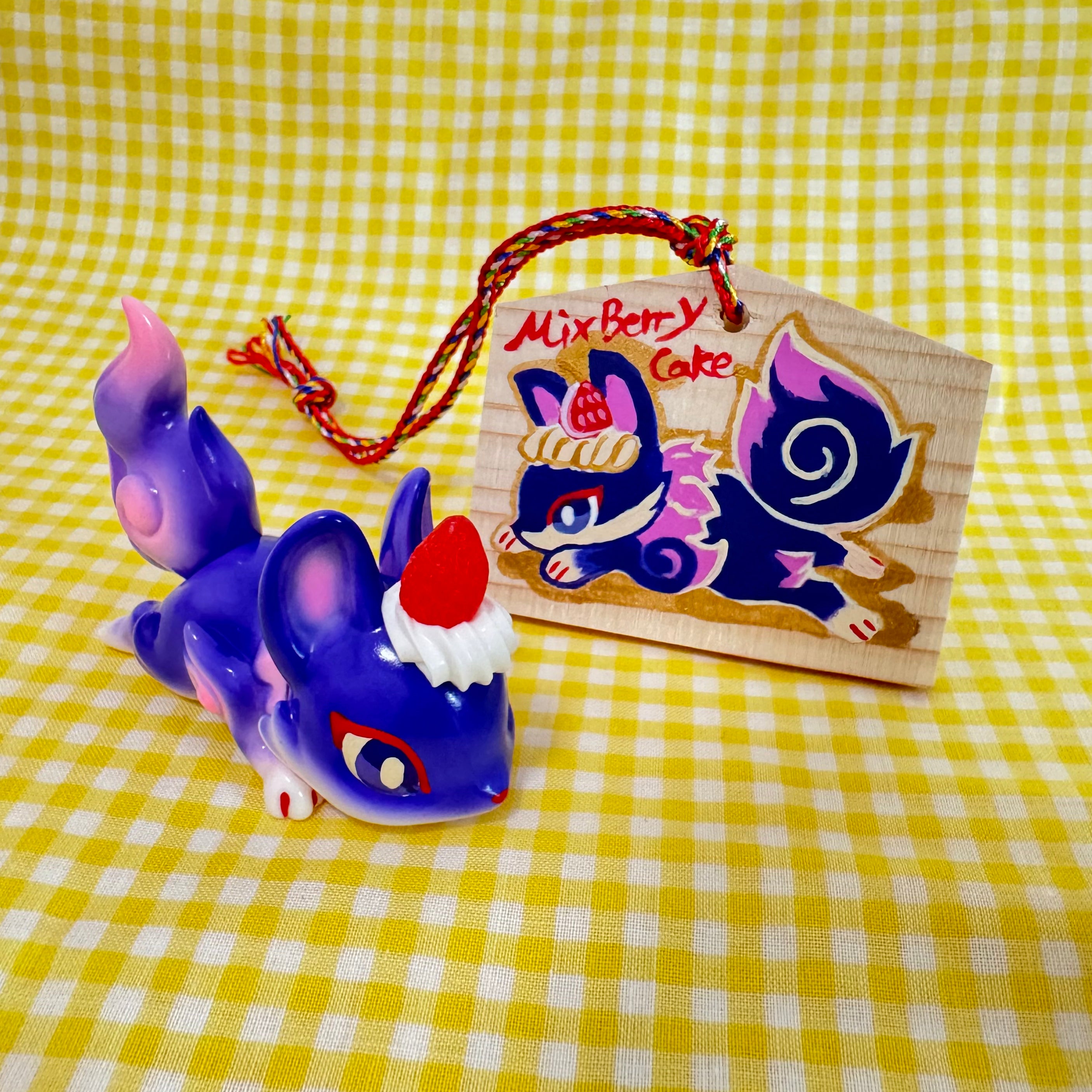 Little Sleeping Fox Mixed Berry Cheesecake by Genkosha - Delicious Japanese Dessert for Parties, Gifts & Special Occasions