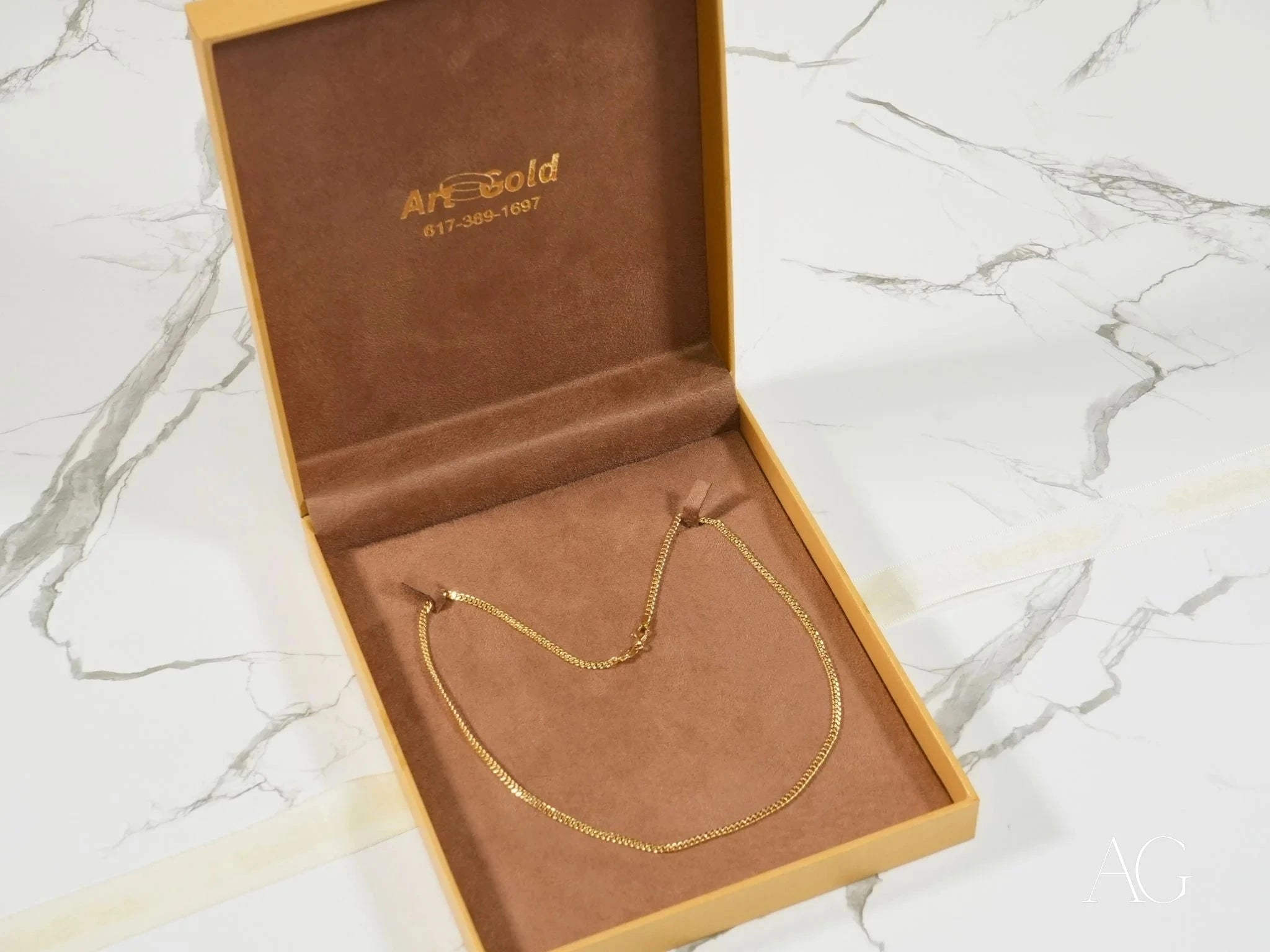 Golden Luxe Cuban Link Chain for Men & Women | 14K Gold Plated Hip Hop Jewelry | Perfect for Parties, Gifts & Everyday Wear