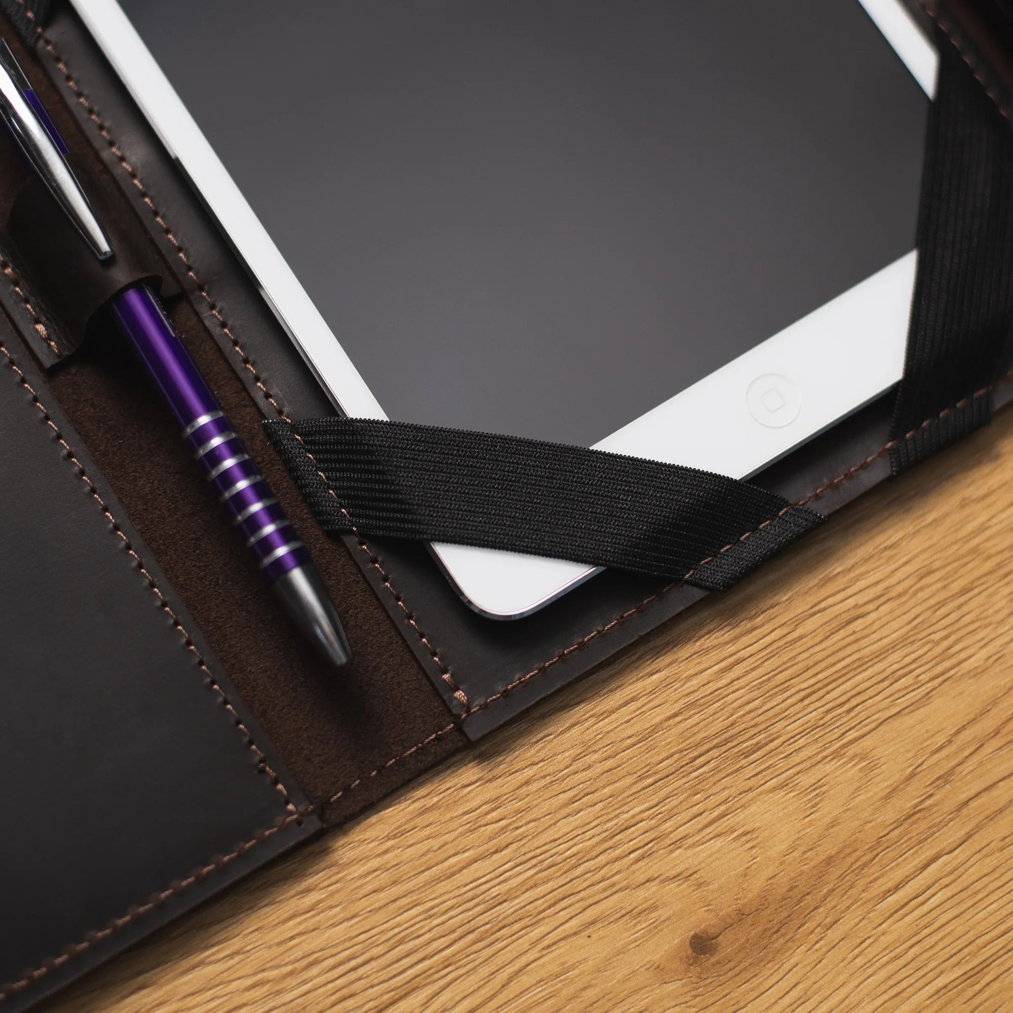 Premium Genuine Leather iPad Portfolio Case - Slim Protective Cover for iPad Pro/Air/Mini with Stand Function | Perfect for Business, Travel & Home Use