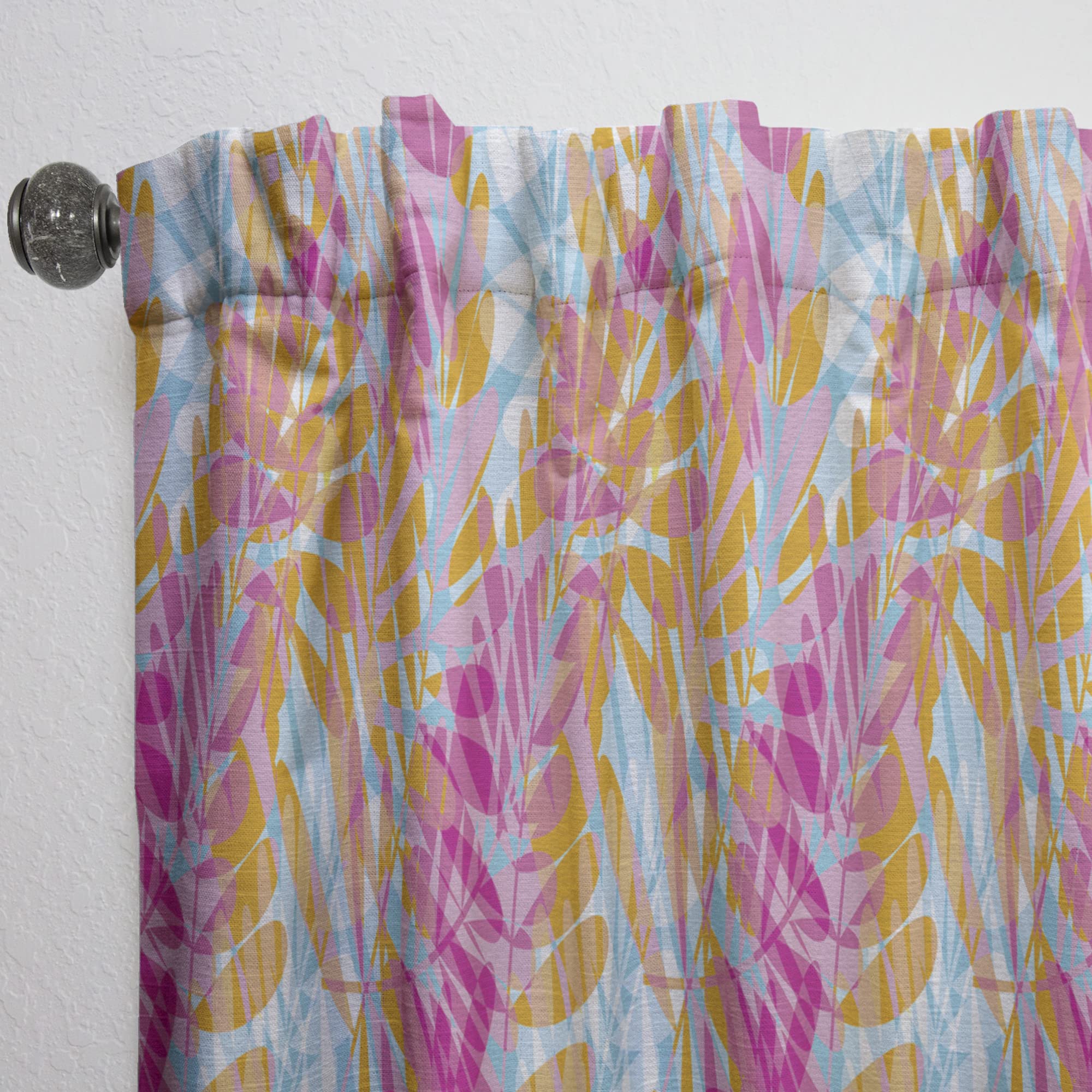 DesignQ Retro Floral Pattern III Thermal Insulated Curtains - Single Panel 52x95 Inch - Blackout Drapes for Bedroom & Living Room - Perfect for Home Decor & Light Control