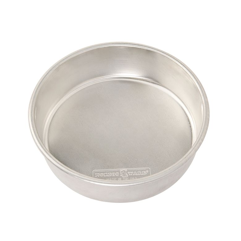 Premium Nordic Ware Round Layer Cake Pan 8-Inch - Non-Stick Baking Pan for Perfect Cakes, Cupcakes & Desserts - Ideal for Birthday Parties, Weddings & Holiday Baking