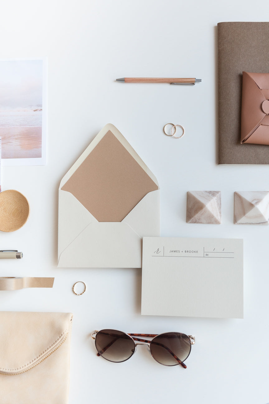 Premium Solid Envelope Liners for Wedding Invitations & Business Correspondence - Elegant Stationery Accessories for Professional Mailing & Special Occasions