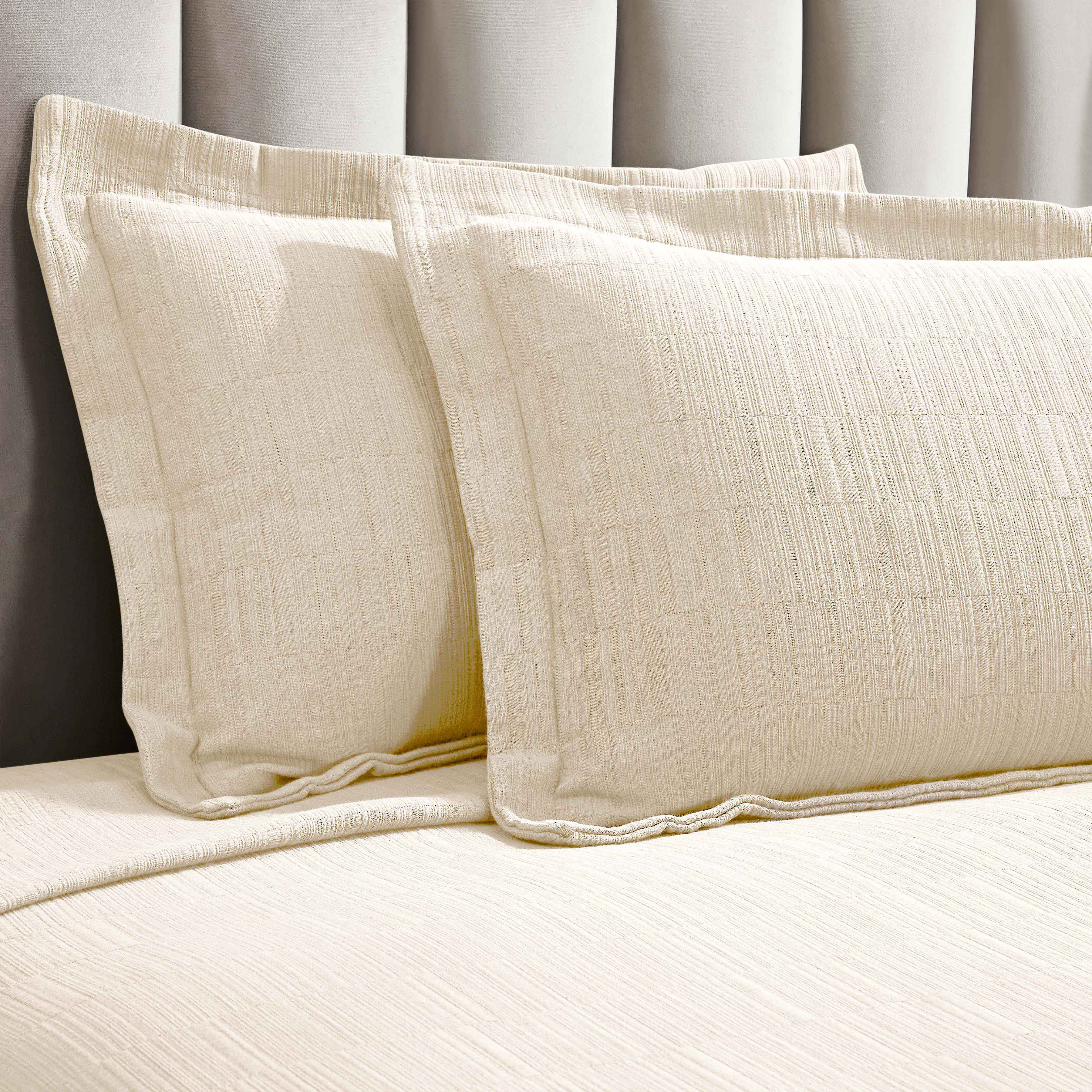 Premium Zenith Cotton Medium Weight Matelasse Bedspread & Sham Set - Queen Size, Luxury Textured Bedding for Master Bedroom & Guest Room Decor