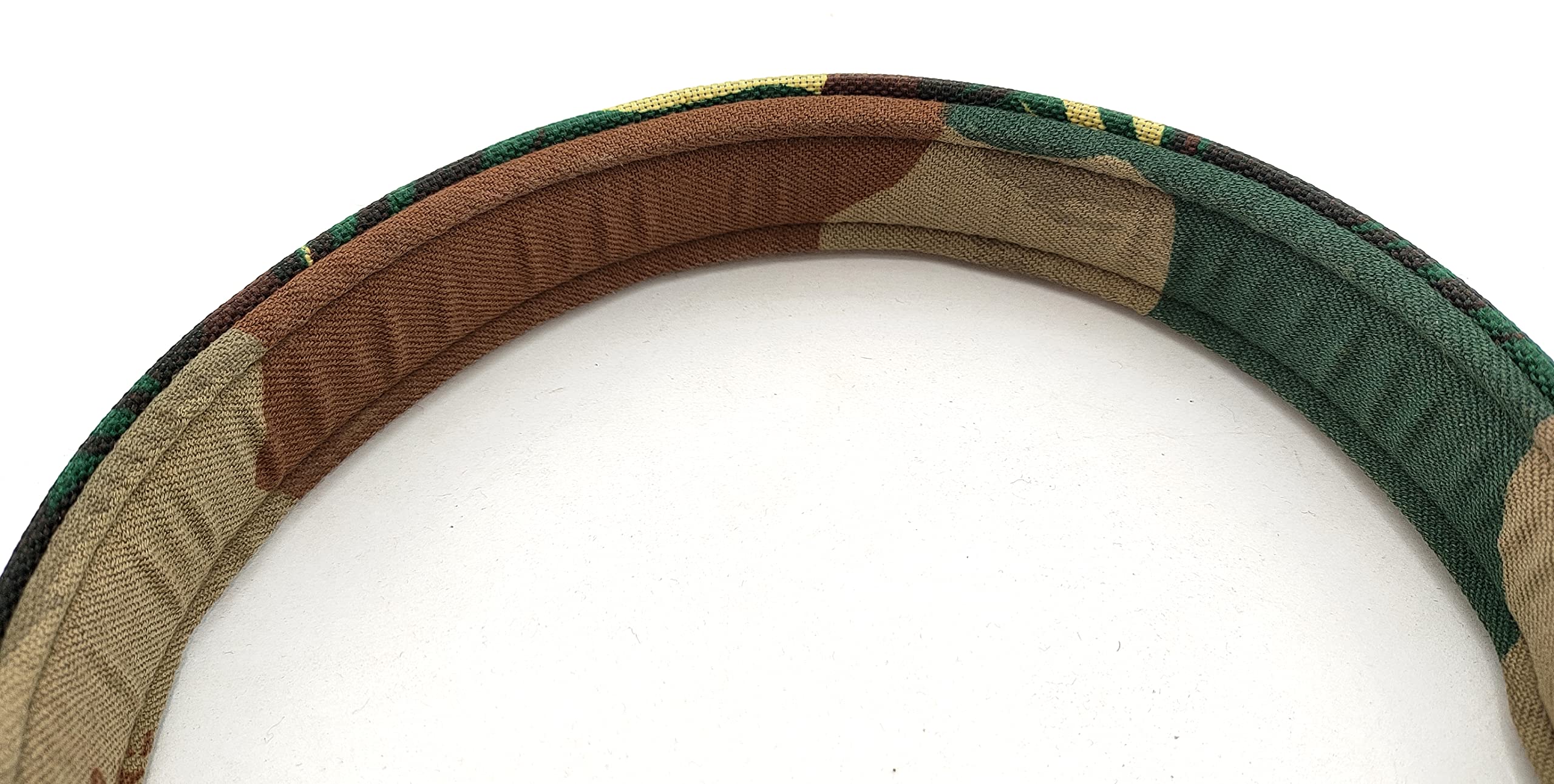 Military Style Padded Dog Collar - 1 Inch Thick Comfortable Army Print Pet Collar for Medium & Large Dogs (Adjustable 47-58cm) - Perfect for Training, Walking & Outdoor Adventures