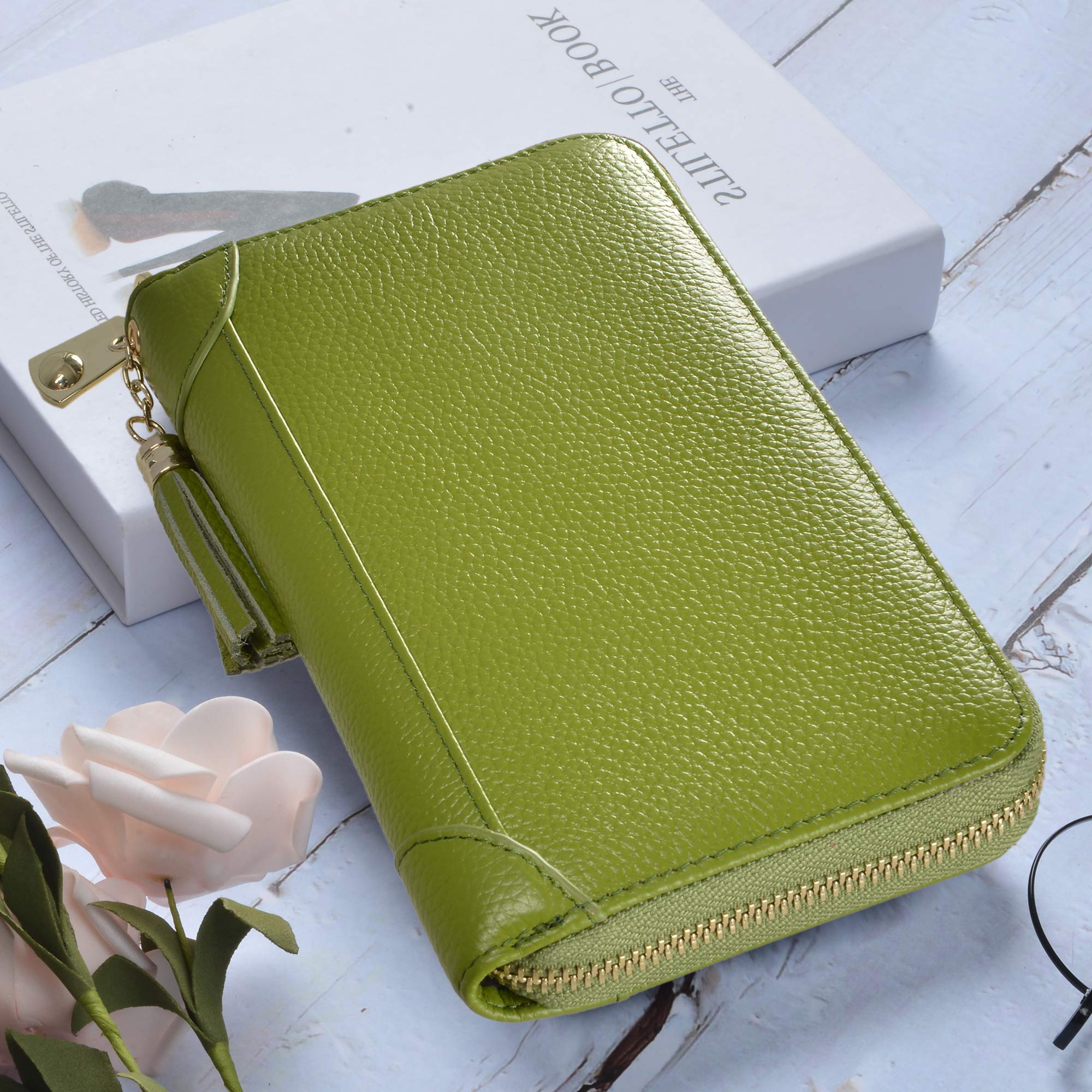Premium RFID Blocking Leather Credit Card Holder Wallet for Women - Slim Zipper Purse with Multiple Card Slots, Perfect for Travel, Shopping & Everyday Use
